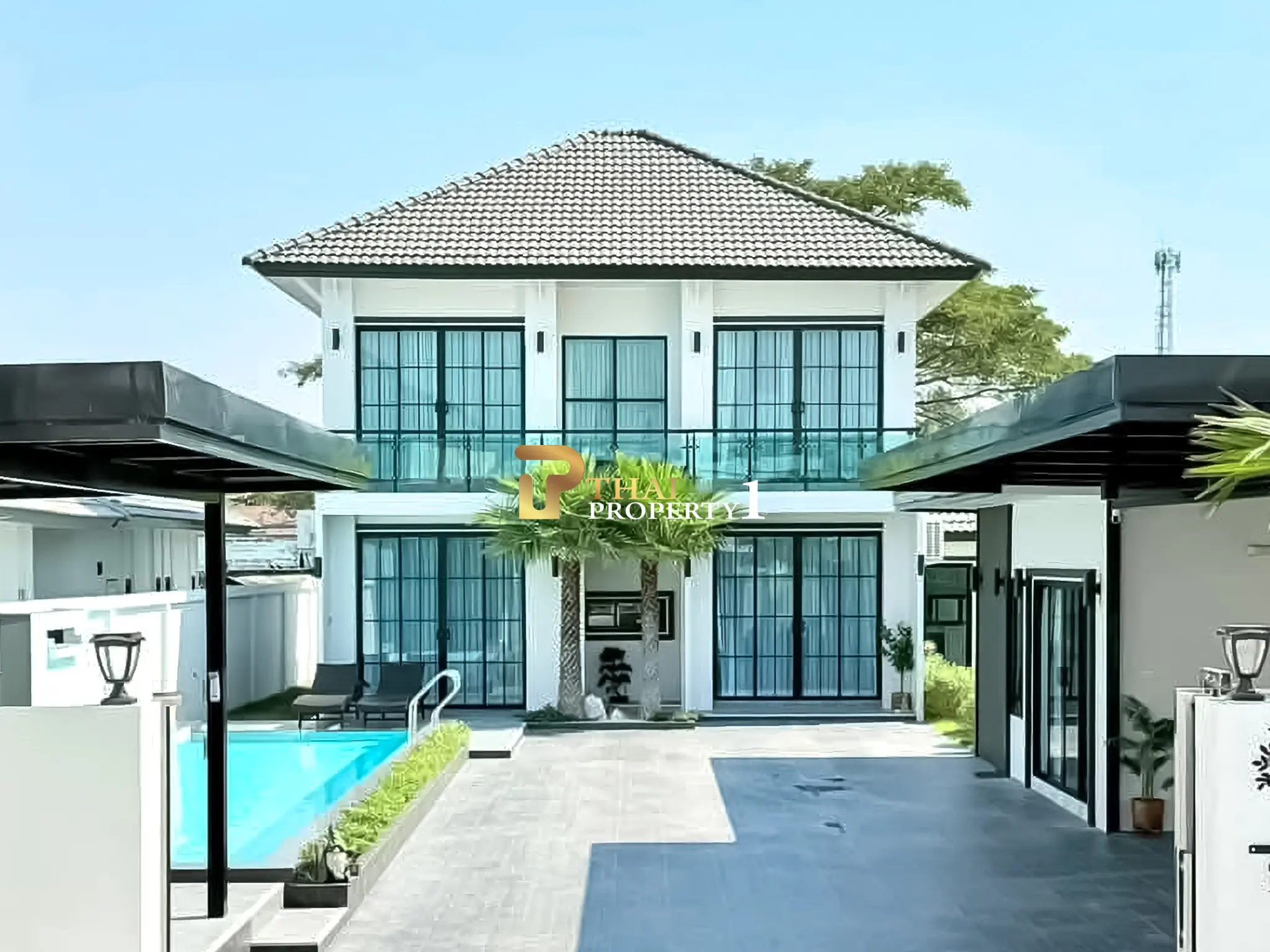 Modern Renovated 6 Bedroom Pool Villa for Sale near Mabprachan Lake Pattaya