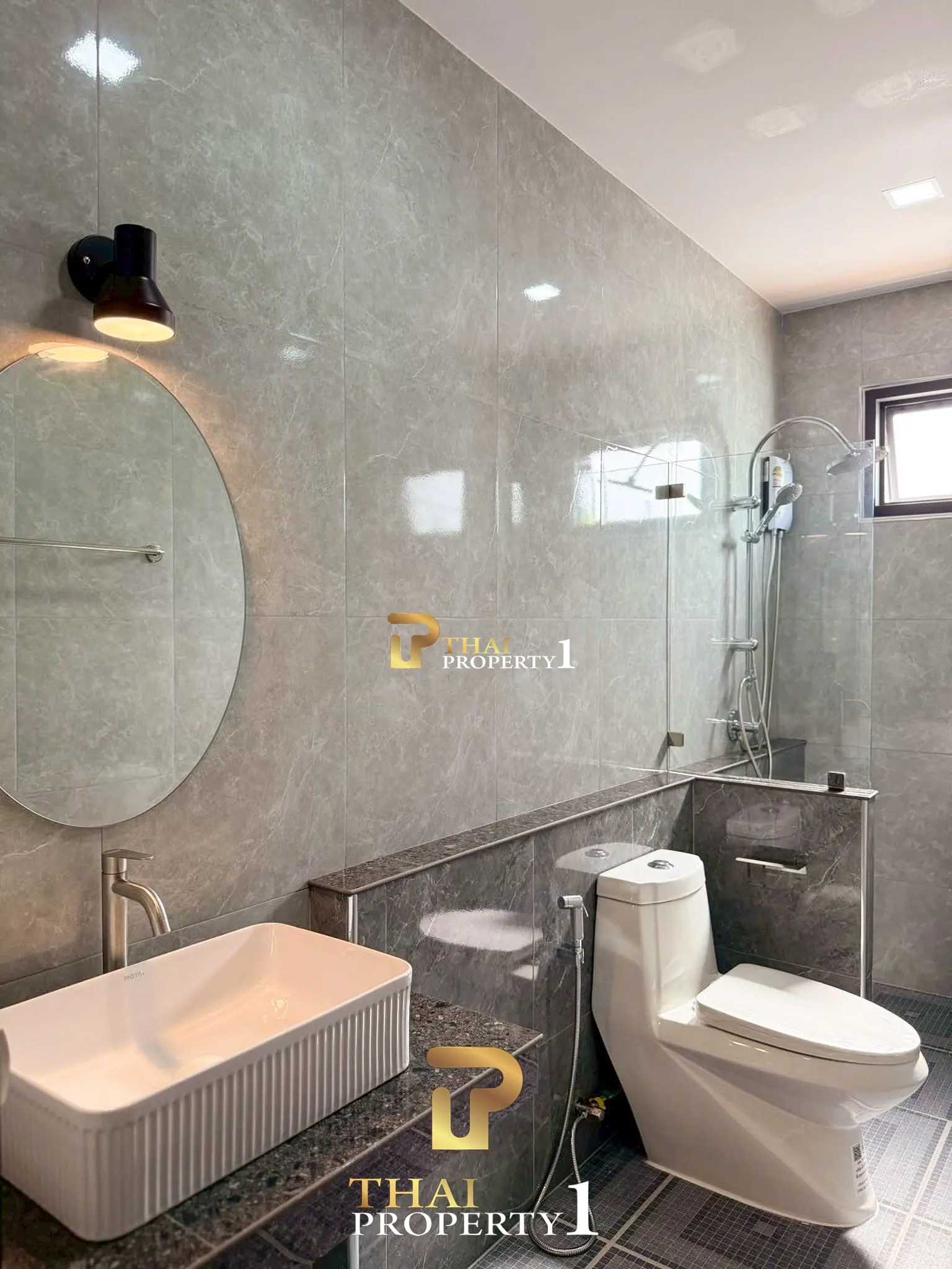  For Sale: 2-Storey House at TW Garden Hill, Huay Yai  near Jomtien Beach