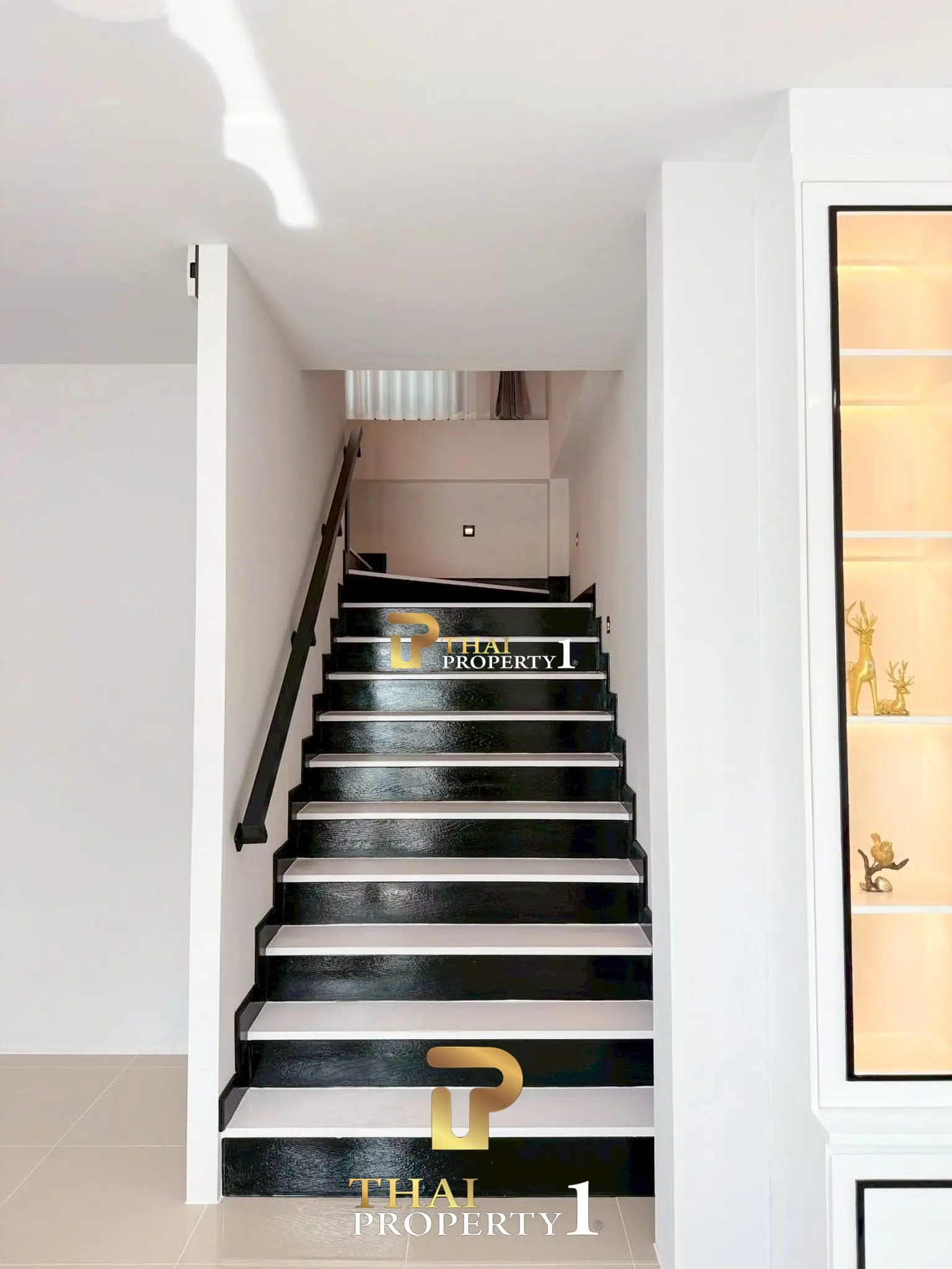  For Sale: 2-Storey House at TW Garden Hill, Huay Yai  near Jomtien Beach