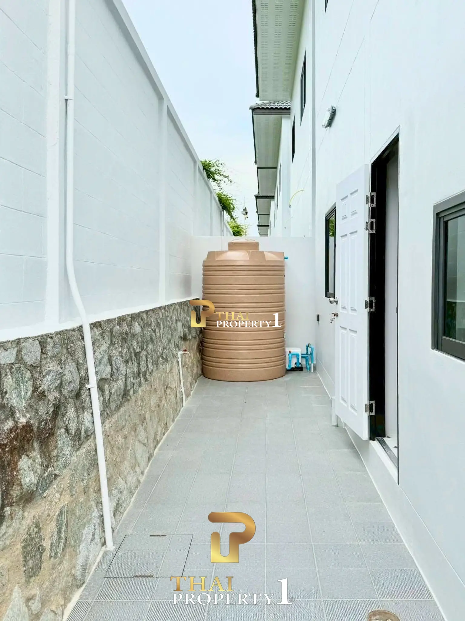  For Sale: 2-Storey House at TW Garden Hill, Huay Yai  near Jomtien Beach