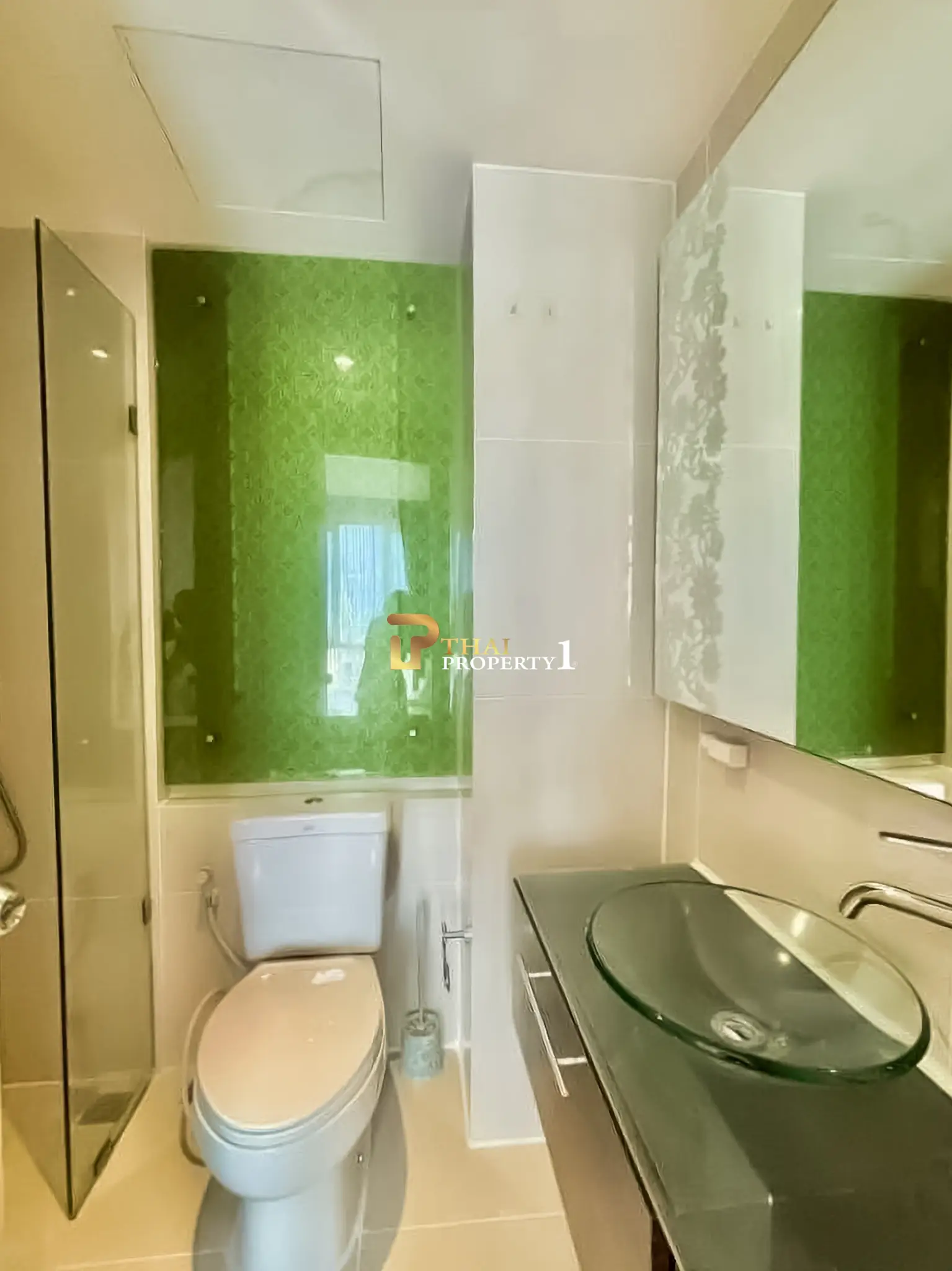 Leilighet med Bassengutsikt til Salgs i Jomtien – Grande Caribbean Condo Resort Pattaya