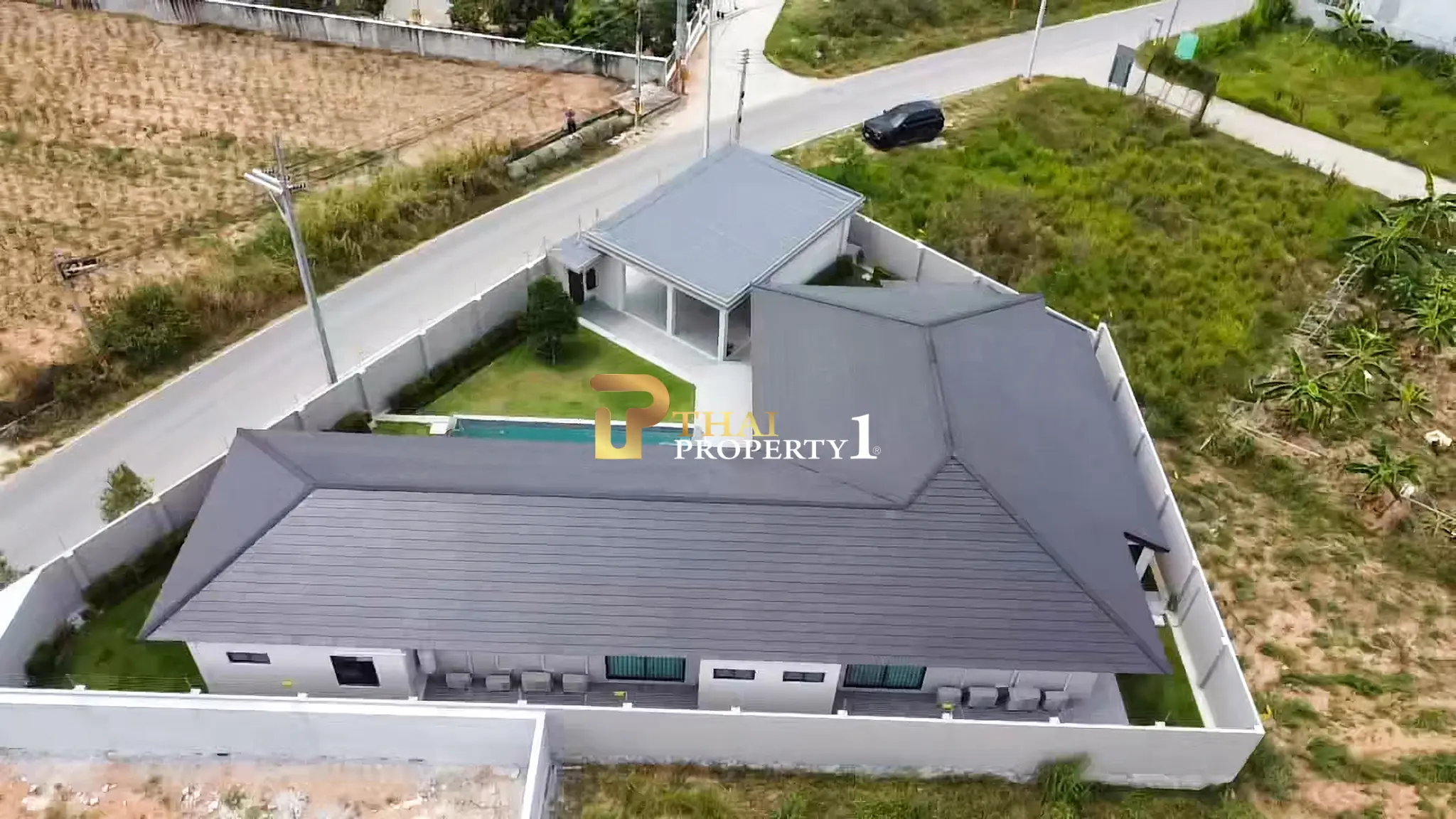 Freestanding Hilltop Luxury Pool Villa For Sale Near Mabprachan Lake 