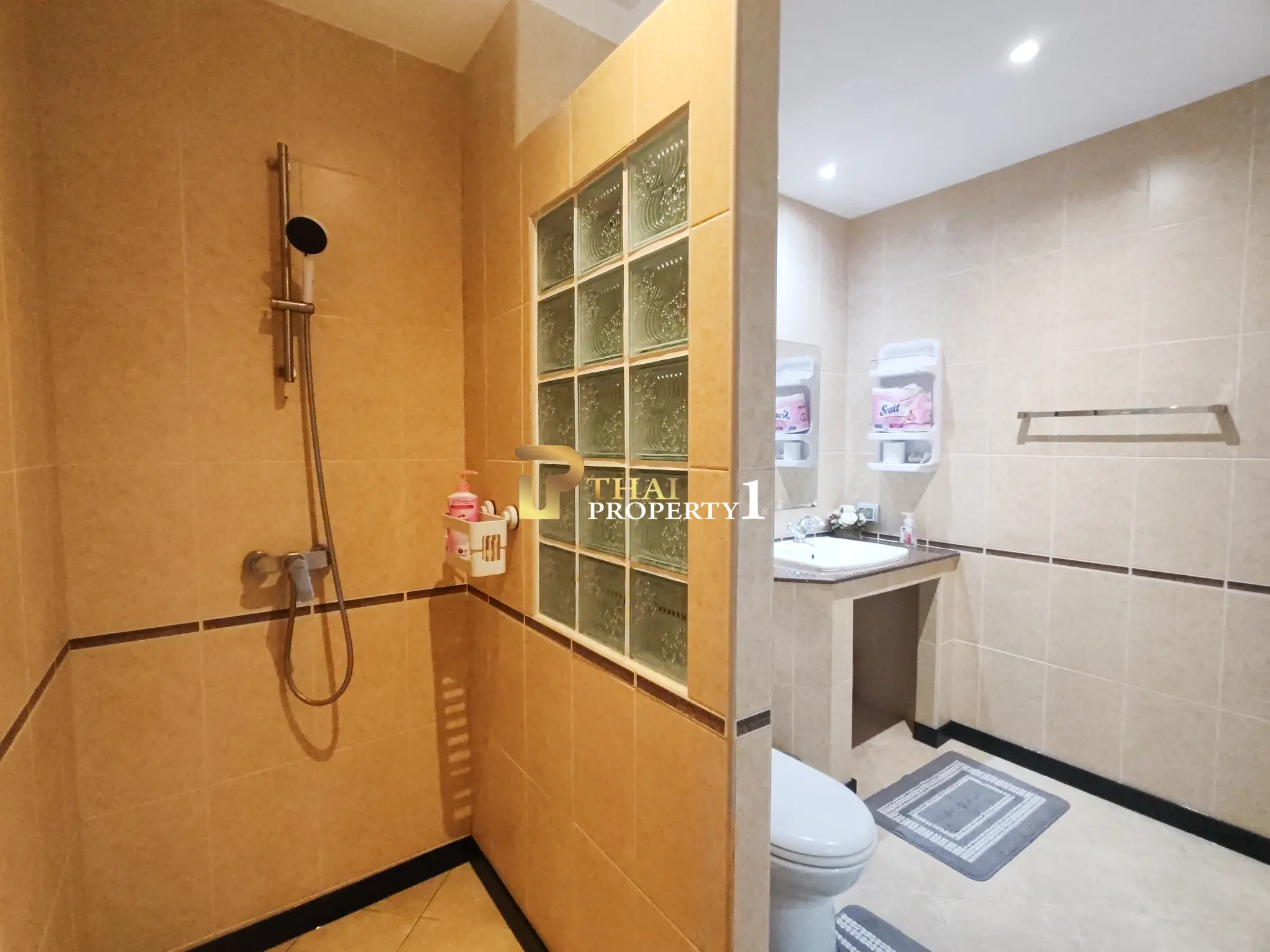 Foreign Name 2-Bedroom Condo for Sale Nordic Park Hill - Pratumnak, Pattaya