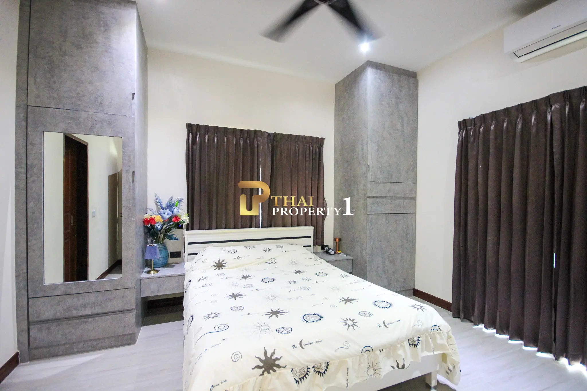 3-sengs Villa med Privat Basseng og Stor Hage i Orchid Paradise Homes, Hua Hin