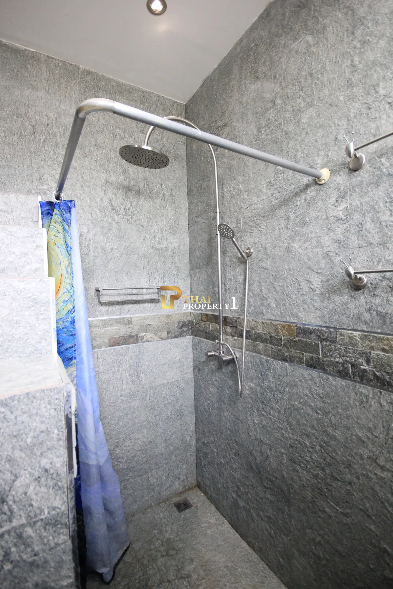 3-sengs Villa med Privat Basseng og Stor Hage i Orchid Paradise Homes, Hua Hin