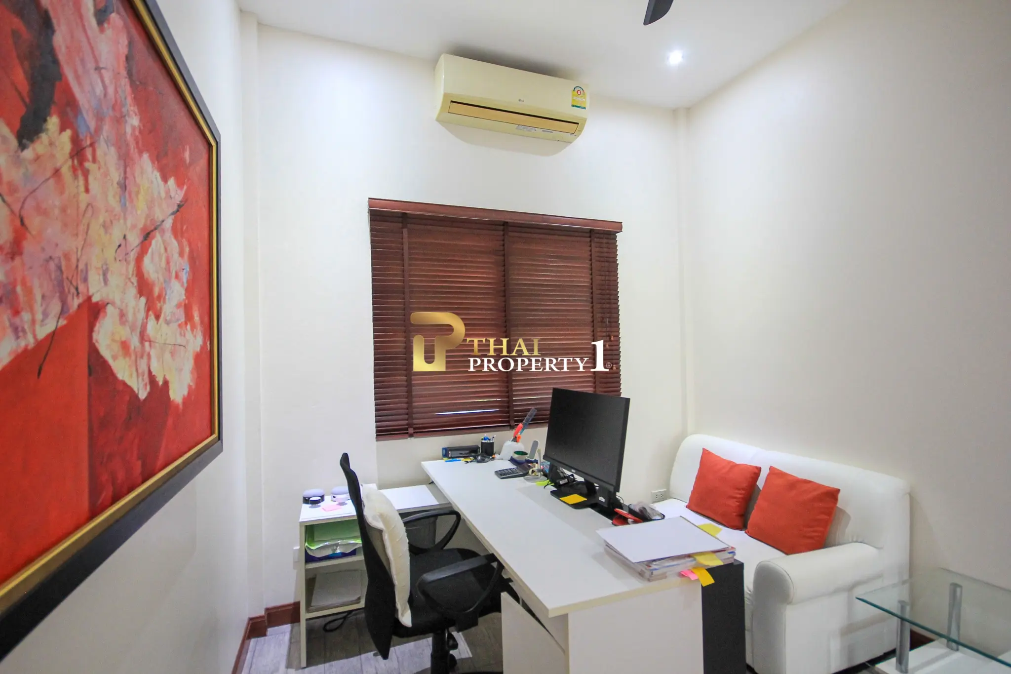 3-sengs Villa med Privat Basseng og Stor Hage i Orchid Paradise Homes, Hua Hin