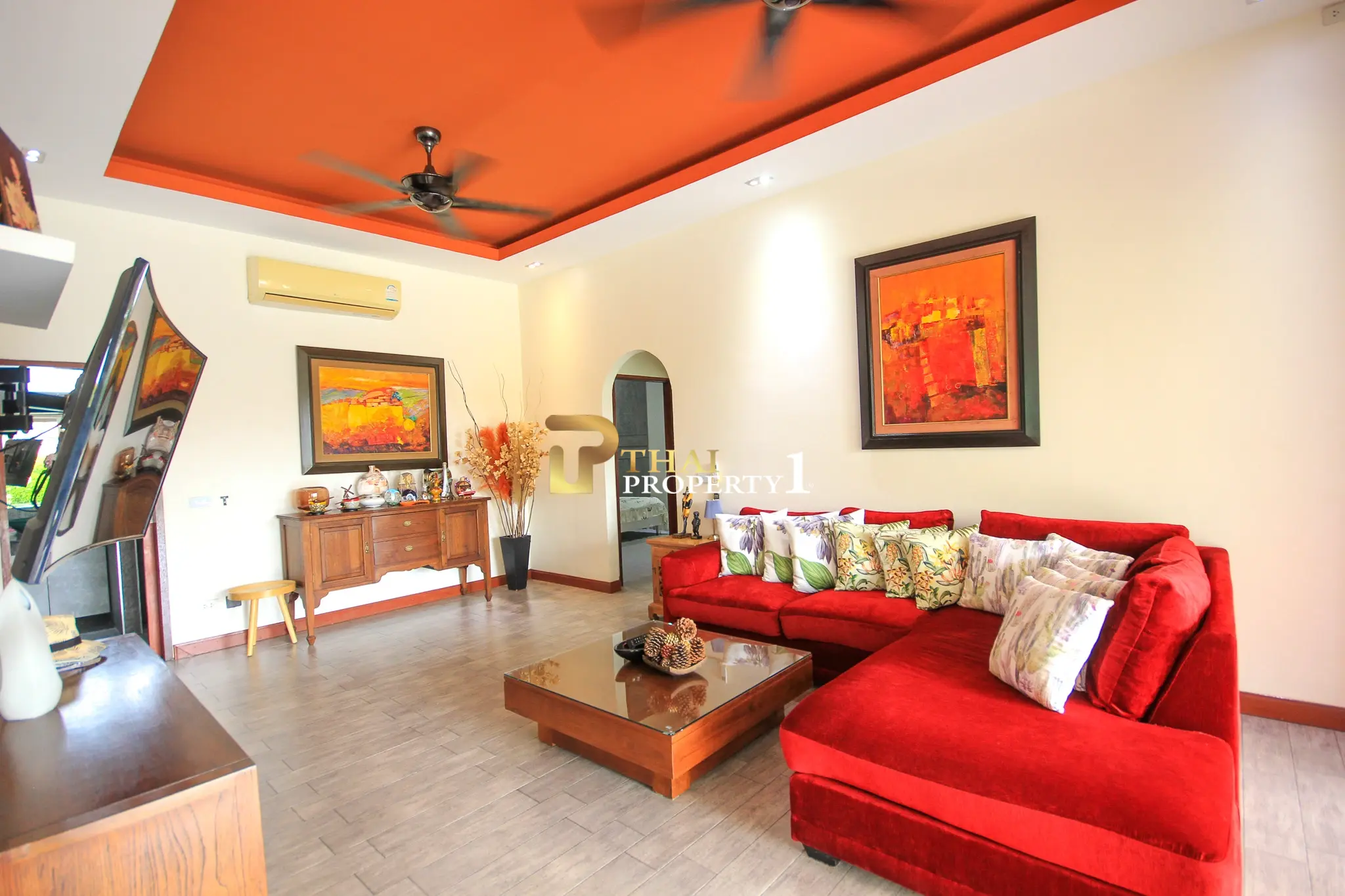 3-sengs Villa med Privat Basseng og Stor Hage i Orchid Paradise Homes, Hua Hin