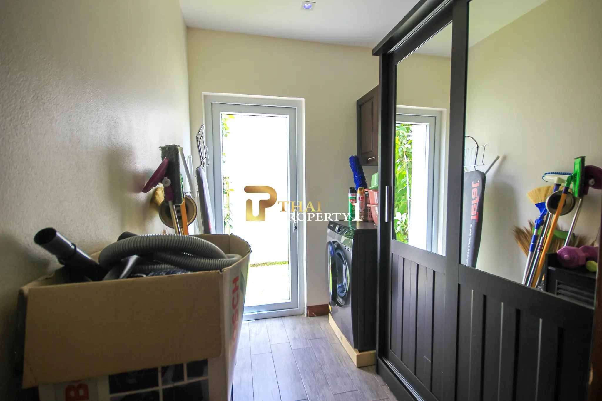 3-sengs Villa med Privat Basseng og Stor Hage i Orchid Paradise Homes, Hua Hin