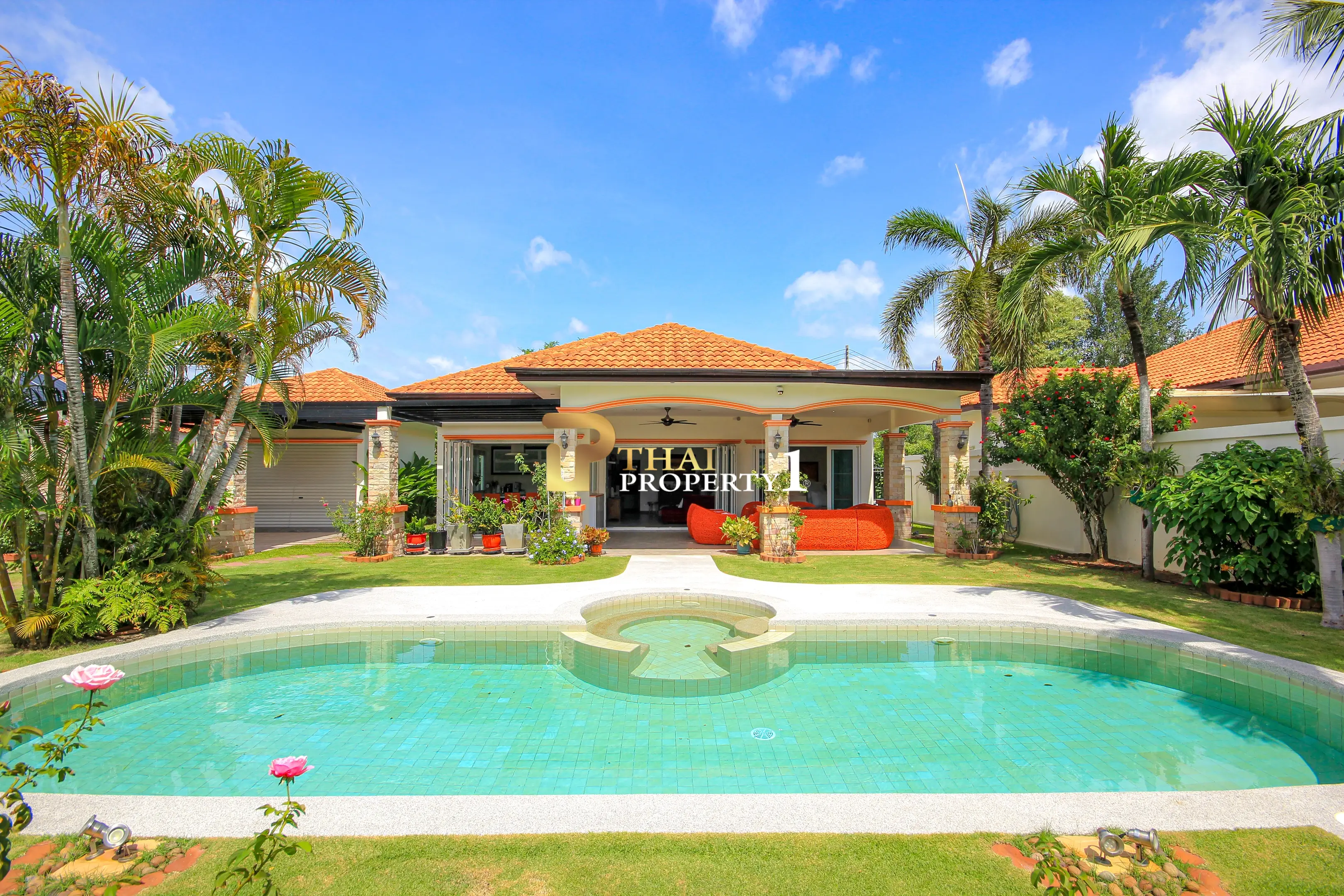 3-sengs Villa med Privat Basseng og Stor Hage i Orchid Paradise Homes, Hua Hin