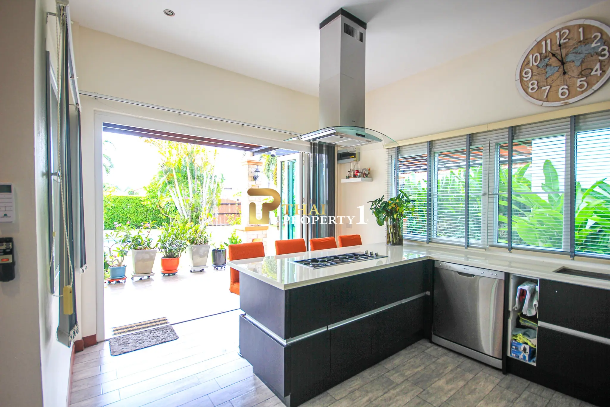 3-sengs Villa med Privat Basseng og Stor Hage i Orchid Paradise Homes, Hua Hin