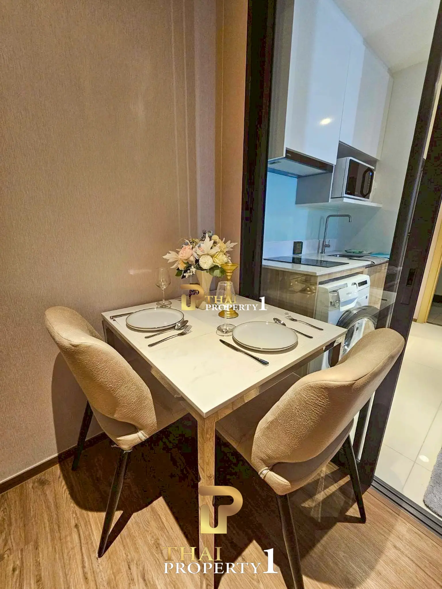 FOR SALE – Fully Furnished City View Condo at Once Pattaya 1-Bedroom High Floor