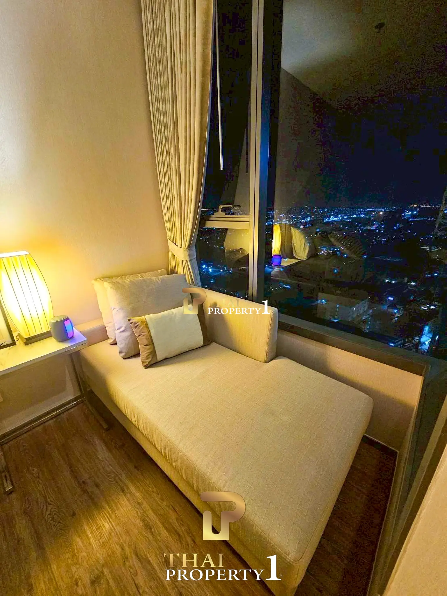 FOR SALE – Fully Furnished City View Condo at Once Pattaya 1-Bedroom High Floor