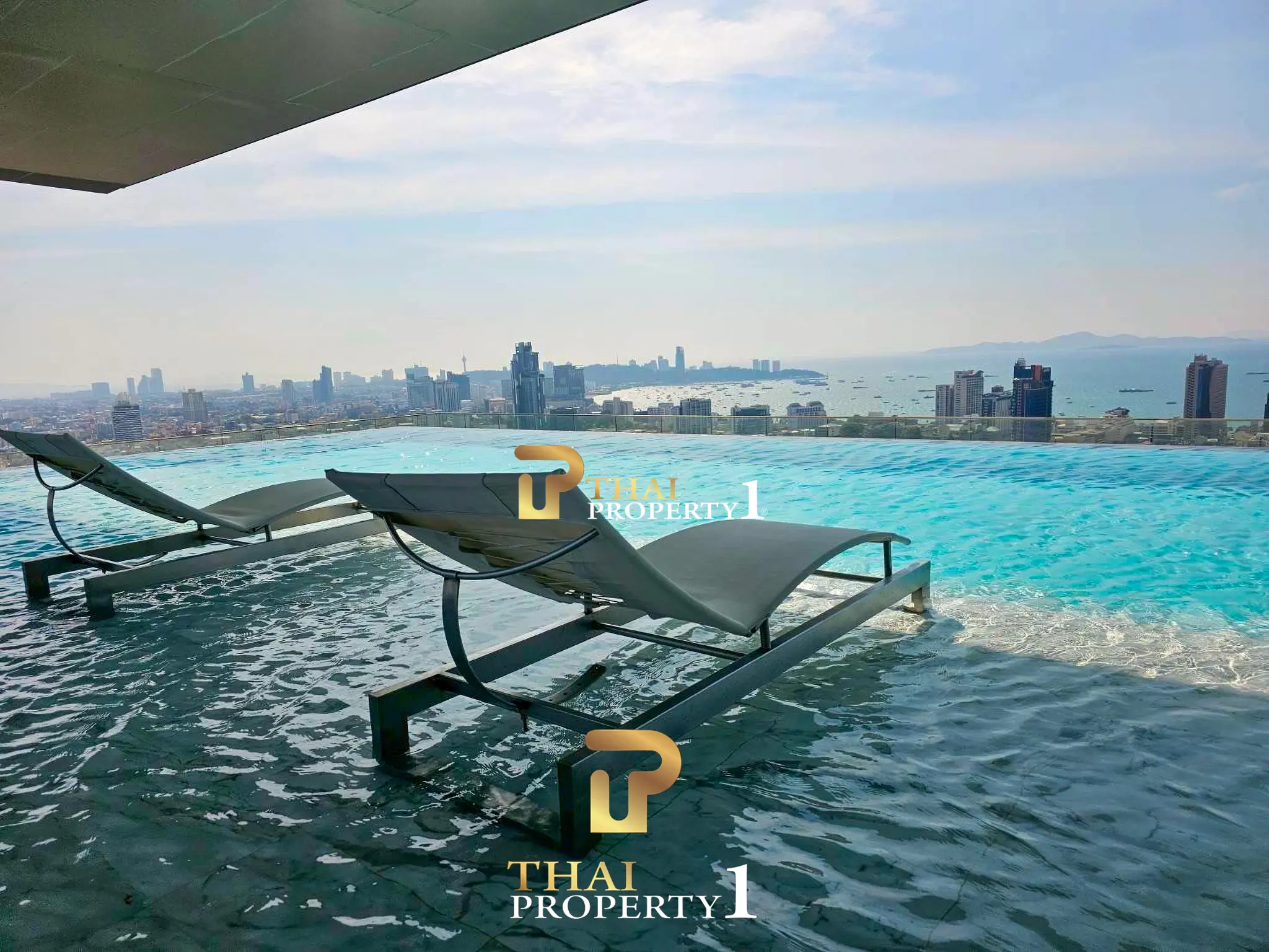FOR SALE – Fully Furnished City View Condo at Once Pattaya 1-Bedroom High Floor