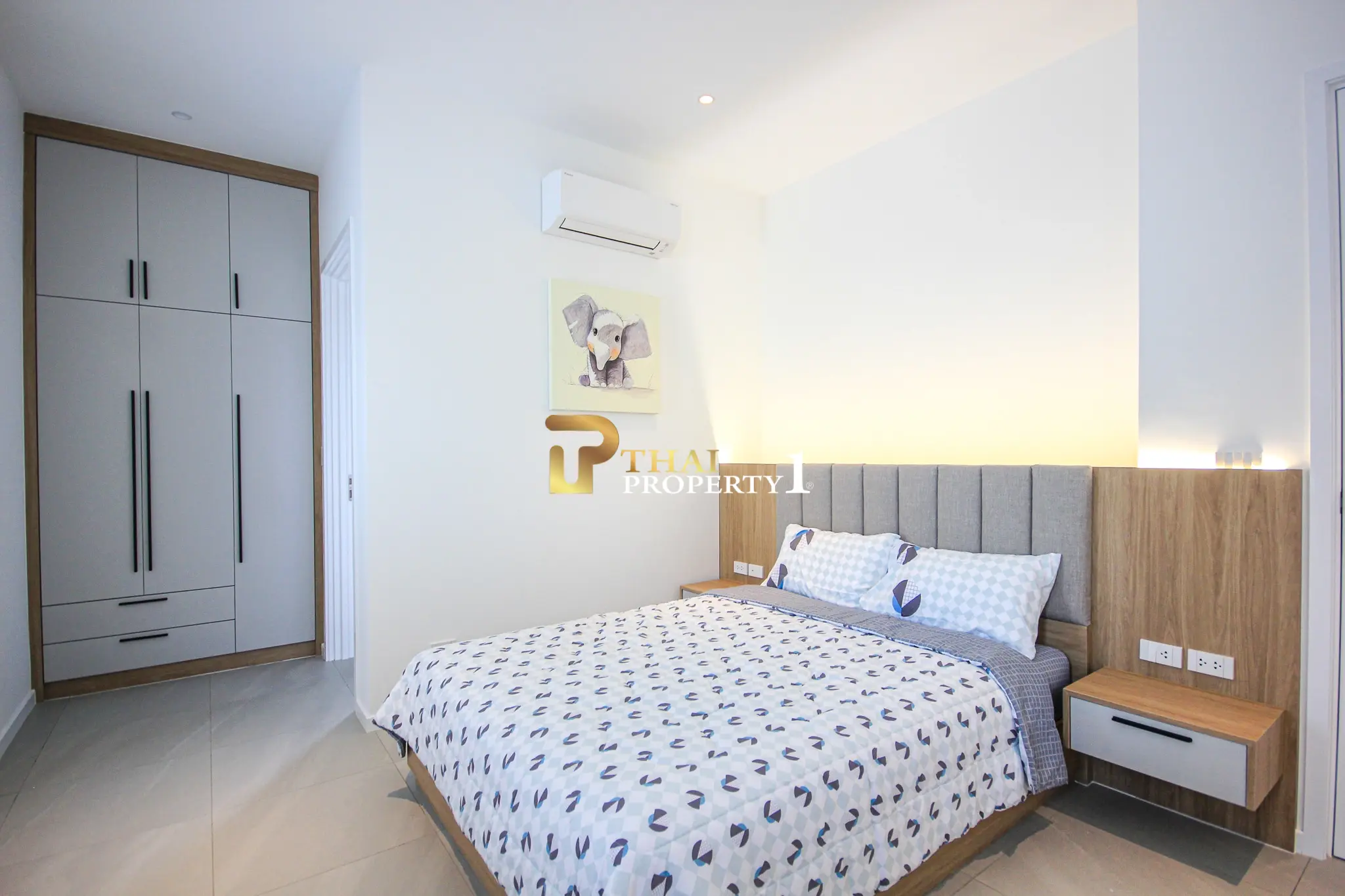 Eksklusiv ny 3-roms villa med privat svømmebasseng på Highland Villas 3, Hua Hin