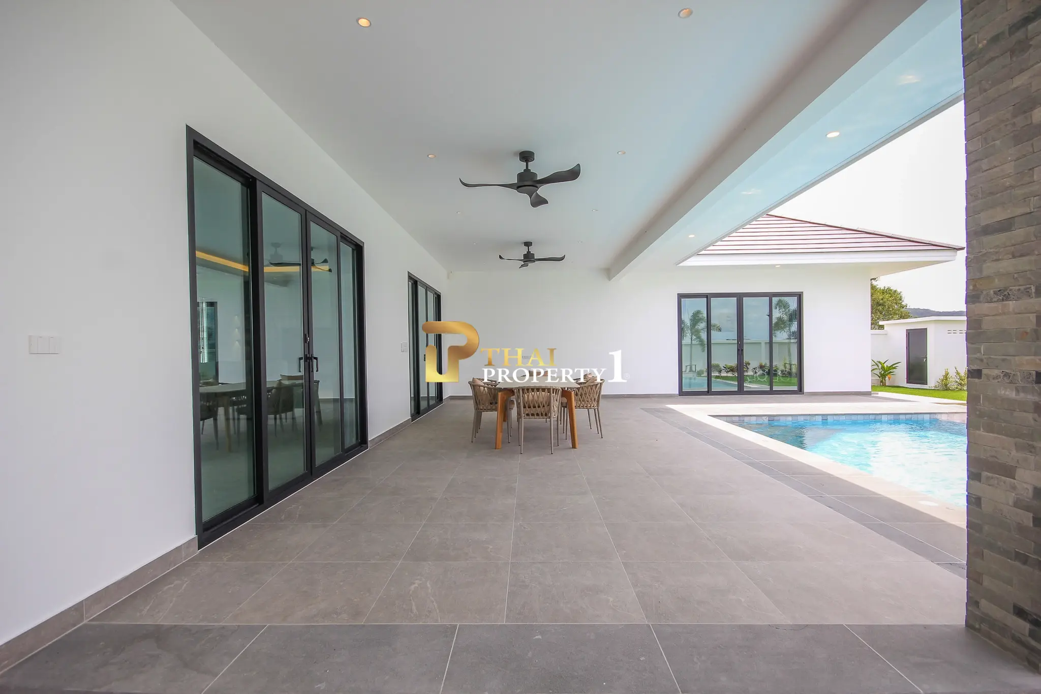 Eksklusiv ny 3-roms villa med privat svømmebasseng på Highland Villas 3, Hua Hin