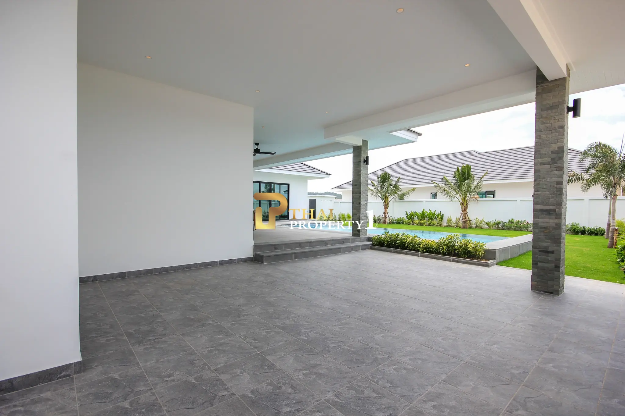 Eksklusiv ny 3-roms villa med privat svømmebasseng på Highland Villas 3, Hua Hin