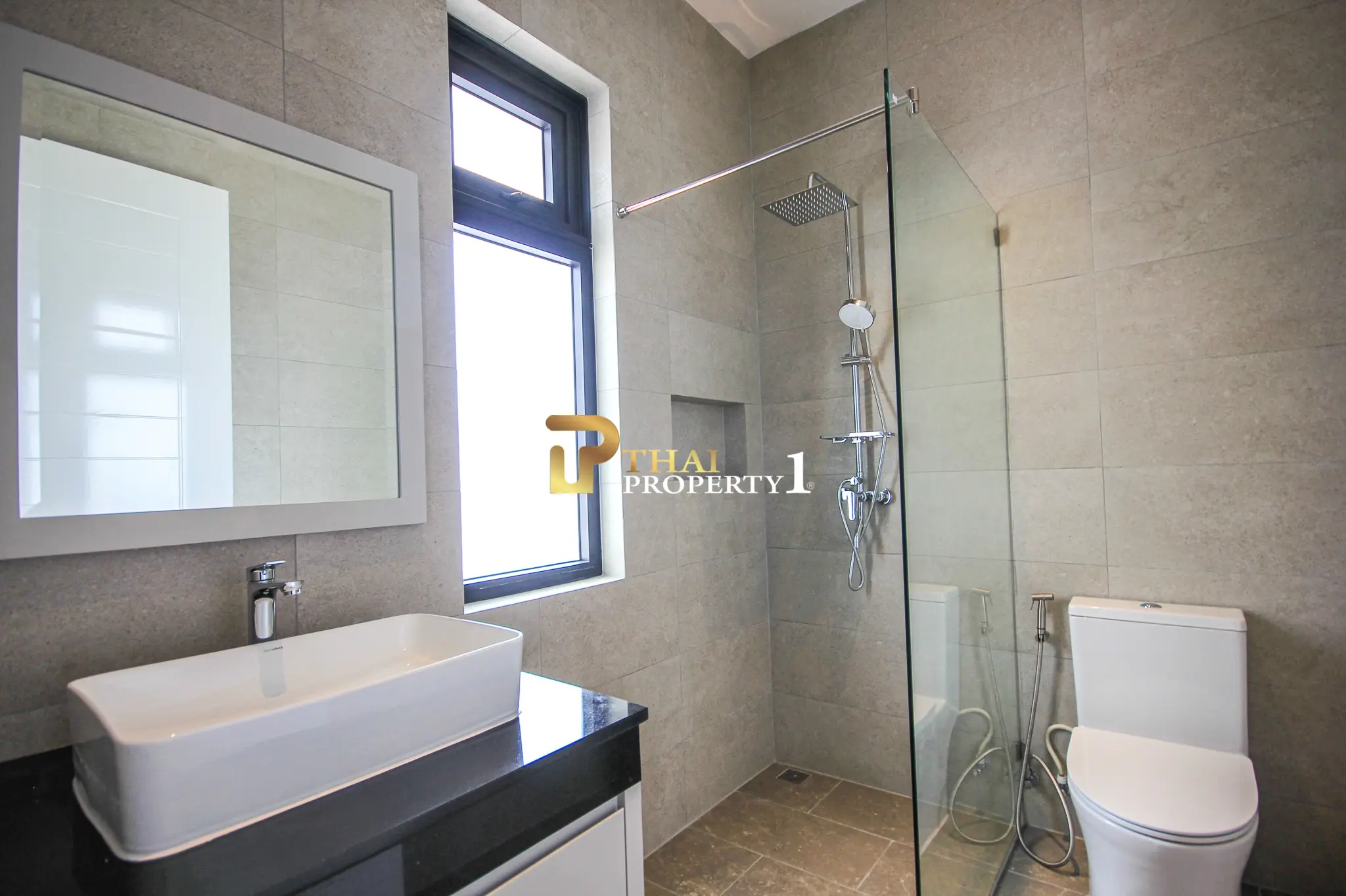 Eksklusiv ny 3-roms villa med privat svømmebasseng på Highland Villas 3, Hua Hin
