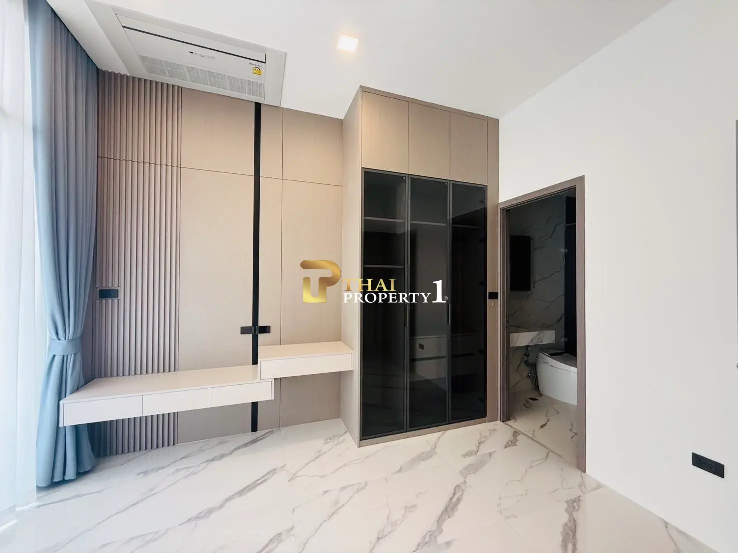 Luxury Townhouse with Private Pool for Sale – Villa La Richie, North Pattaya
