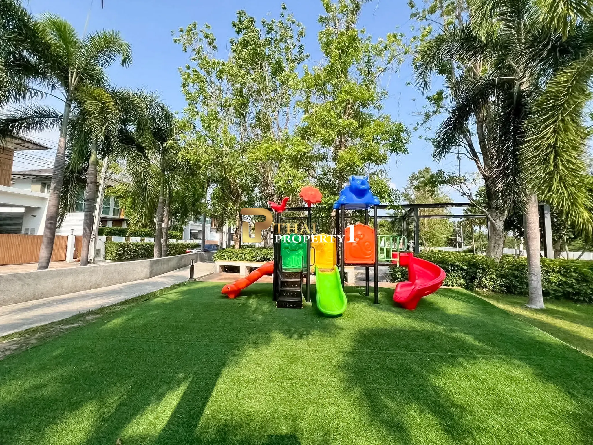 Kampanjetilbud – 2-etasjes hus i Tropical Village 2, Huai Yai
