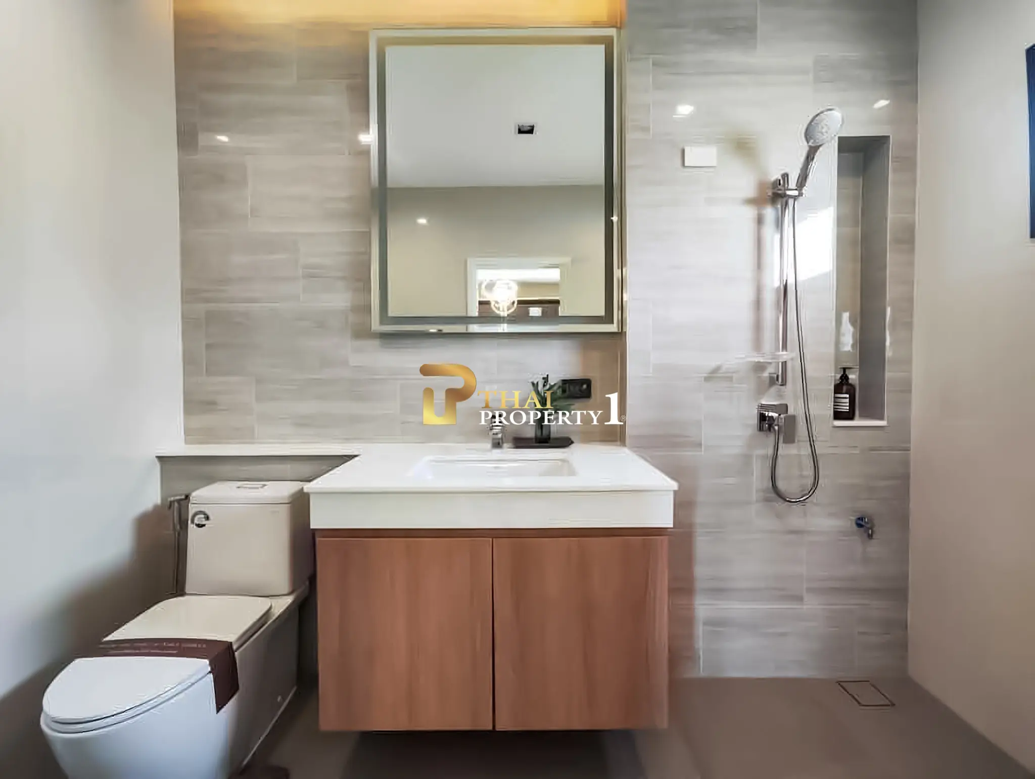  FOR SALE Pool Villa in Patta Element Pattaya Ready to Move In Prime East Pattaya Location