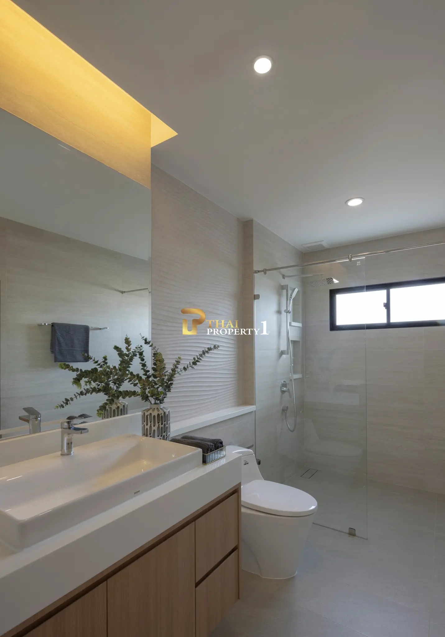 Pre-Sale Luxury Pool Villa Pattaya - Ascent by Baan Pattaya