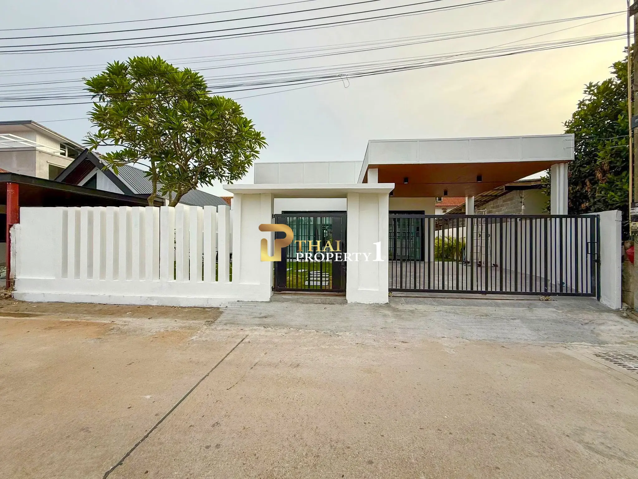 New Pool Villa for Sale – 3 Bedrooms 4 Bathrooms Fully Furnished Nong Prue Pattaya