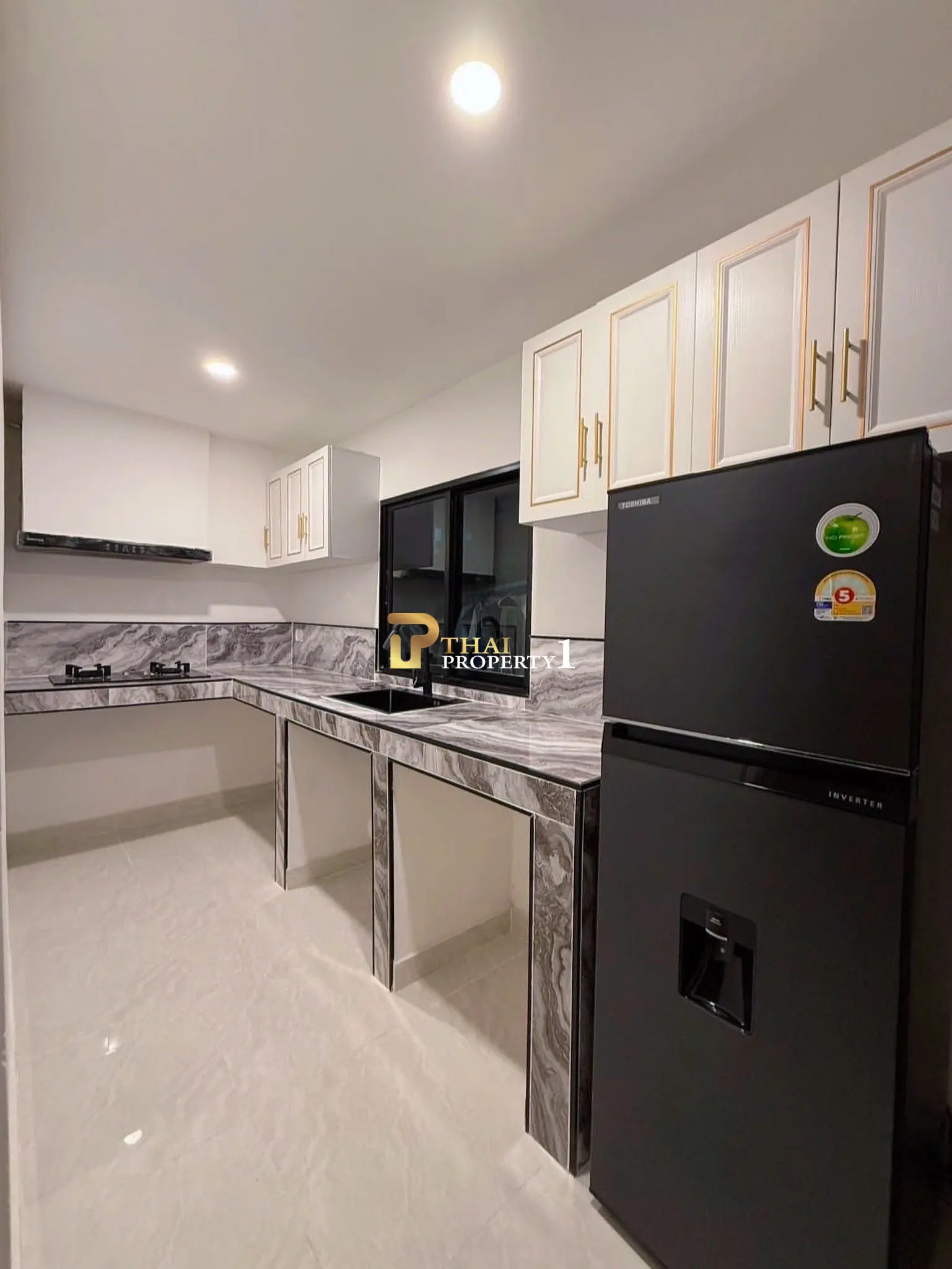 New Pool Villa for Sale – 3 Bedrooms 4 Bathrooms Fully Furnished Nong Prue Pattaya