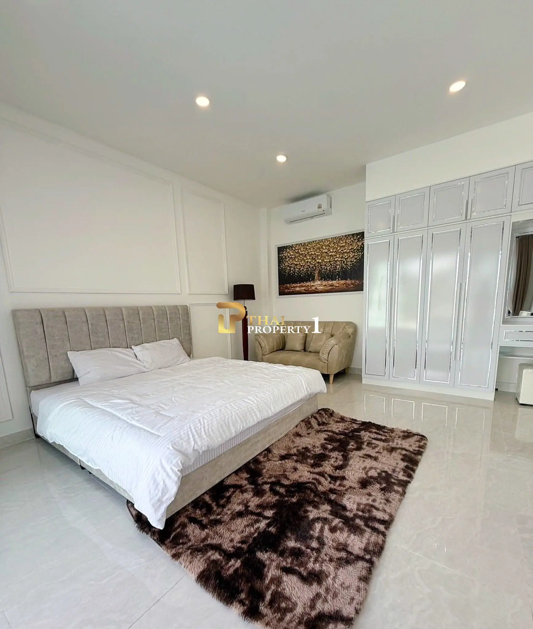 New Pool Villa for Sale – 3 Bedrooms 4 Bathrooms Fully Furnished Nong Prue Pattaya