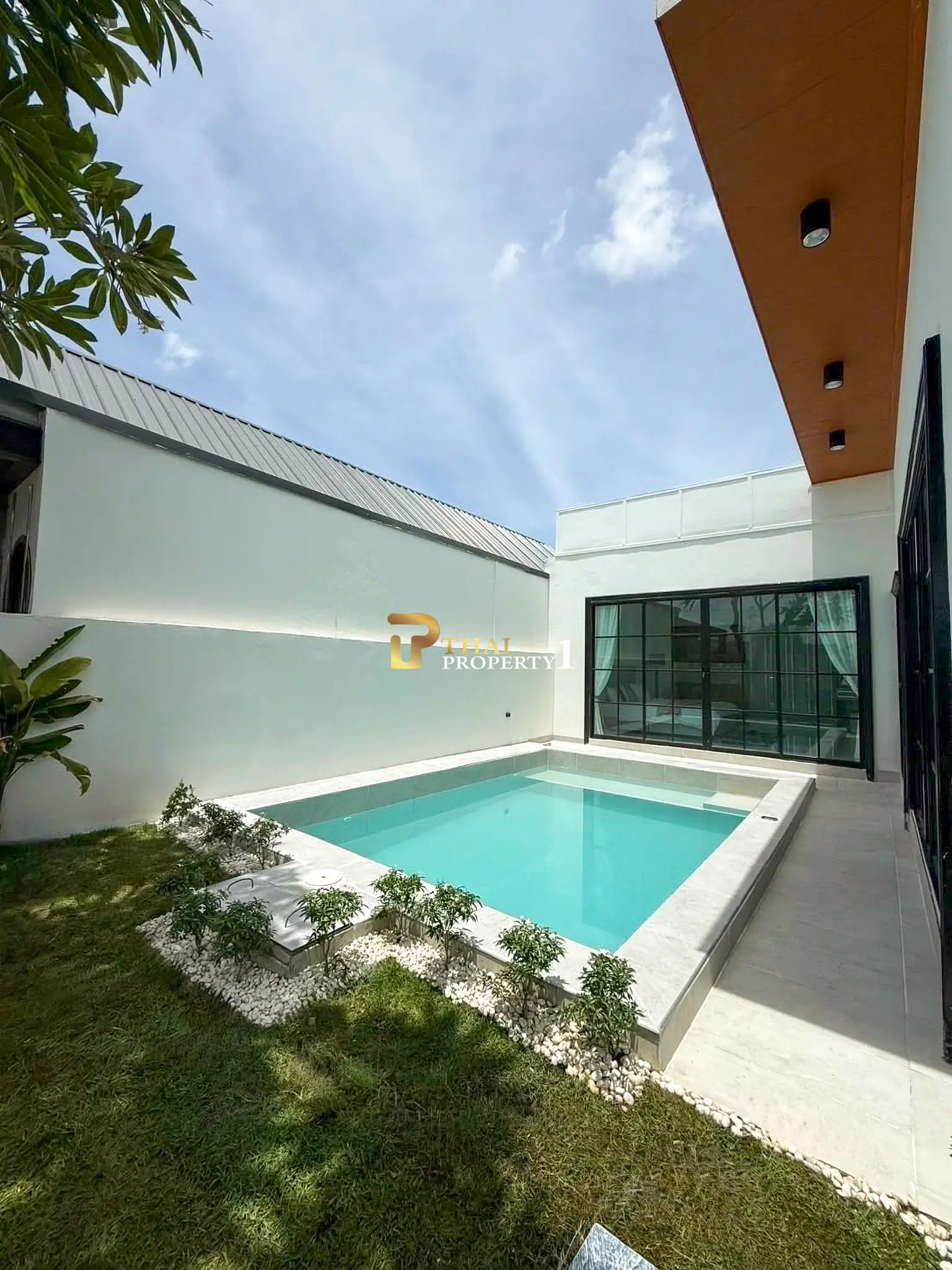New Pool Villa for Sale – 3 Bedrooms 4 Bathrooms Fully Furnished Nong Prue Pattaya