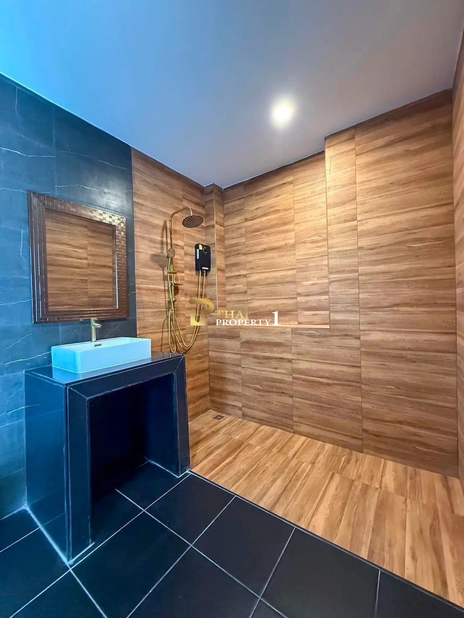 New Pool Villa for Sale – 3 Bedrooms 4 Bathrooms Fully Furnished Nong Prue Pattaya