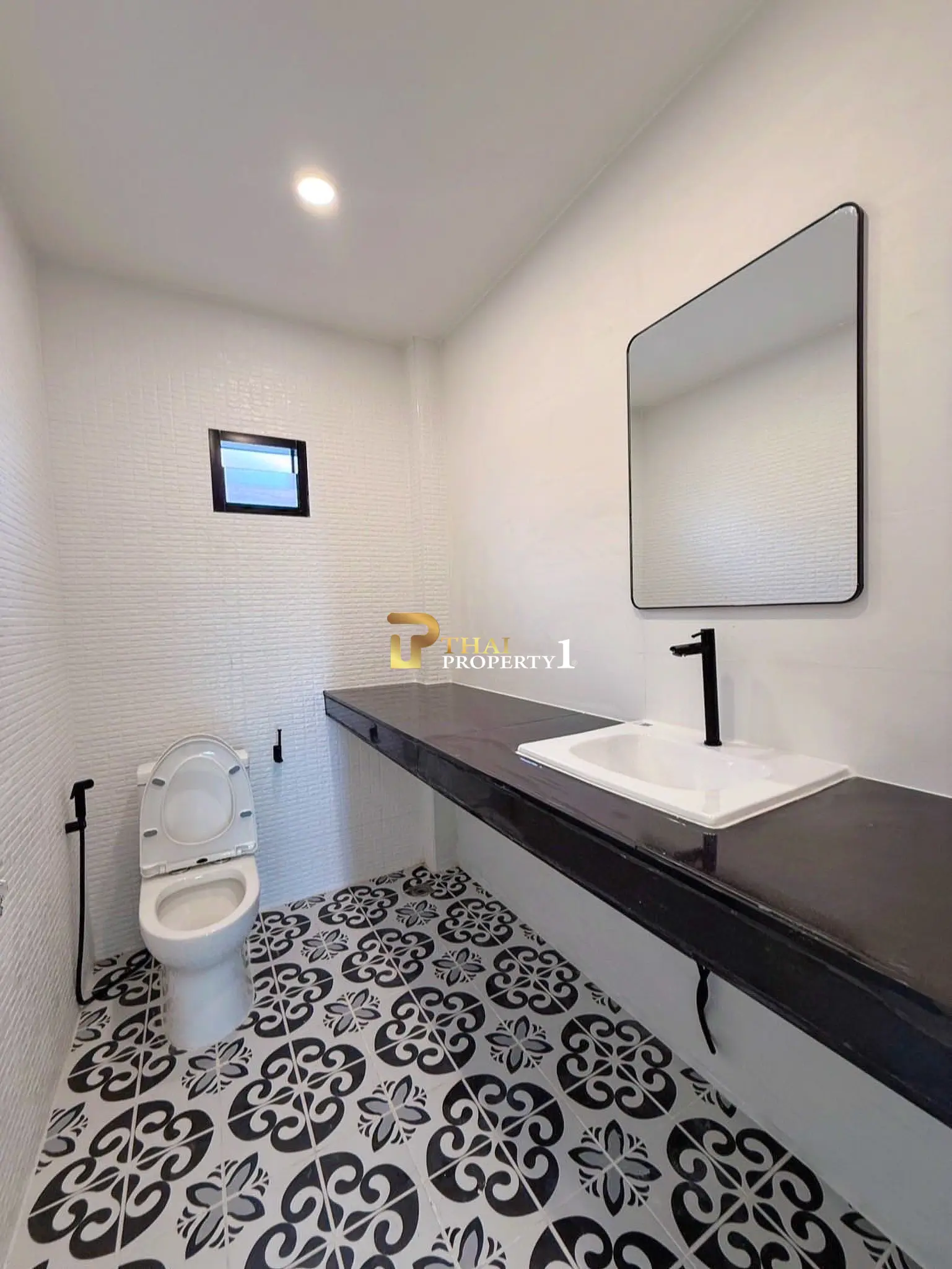 New Pool Villa for Sale – 3 Bedrooms 4 Bathrooms Fully Furnished Nong Prue Pattaya