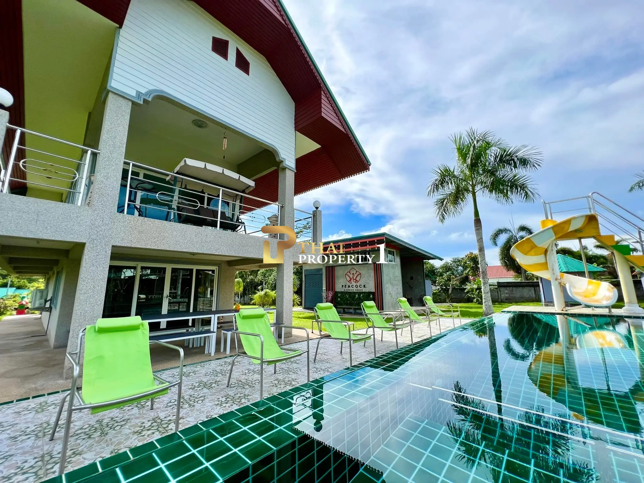 3 Rai Garden House for Sale in Bangsaray with Private Pool and Bungalow