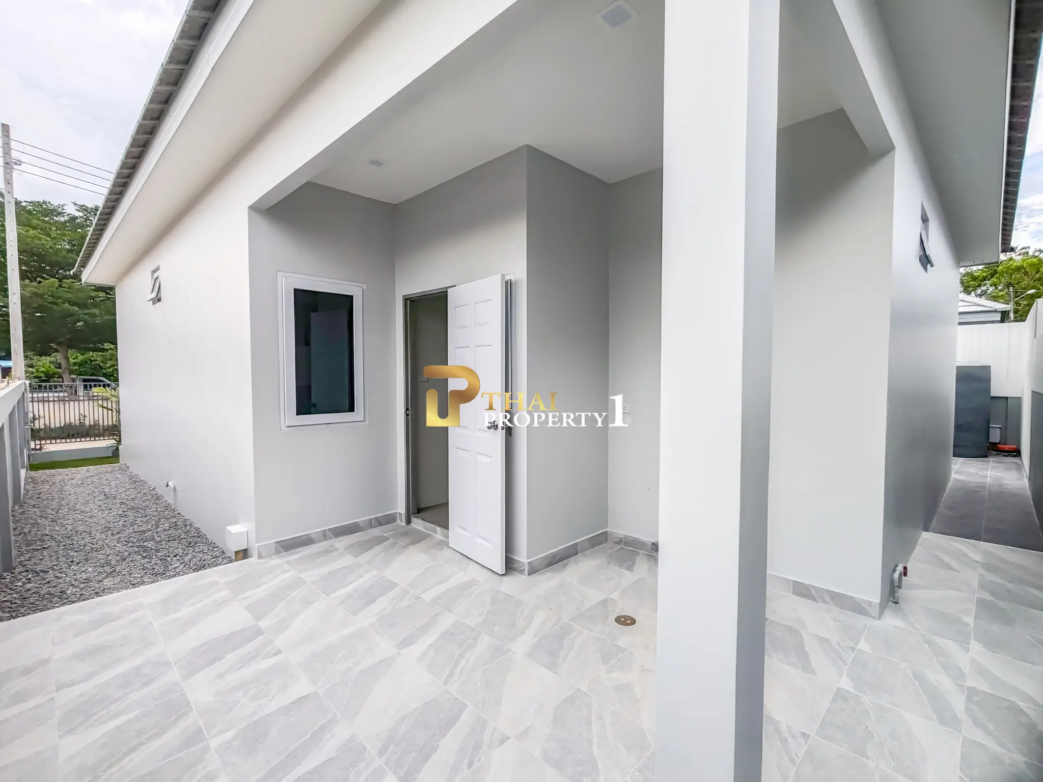 Freestanding House Near Jomtien Beach – Swimming Pool Option Available