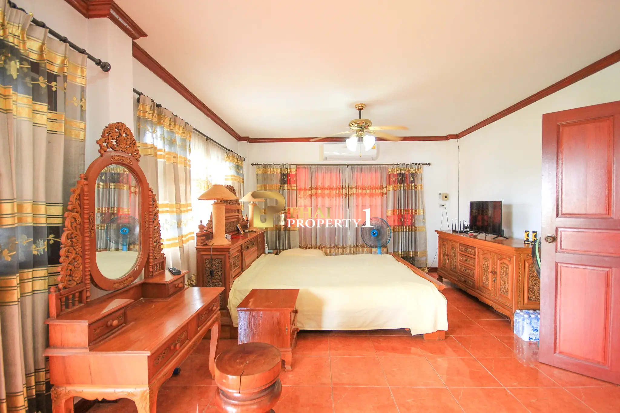 Khao Takiab – 2-Storey Private Pool Villa | Walking Distance to Hua Hin Beach