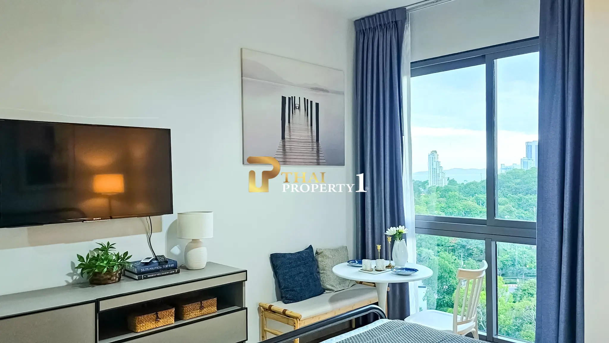Partial Seaview Studio Condo for Sale Unixx South Pattaya - Foreign Name