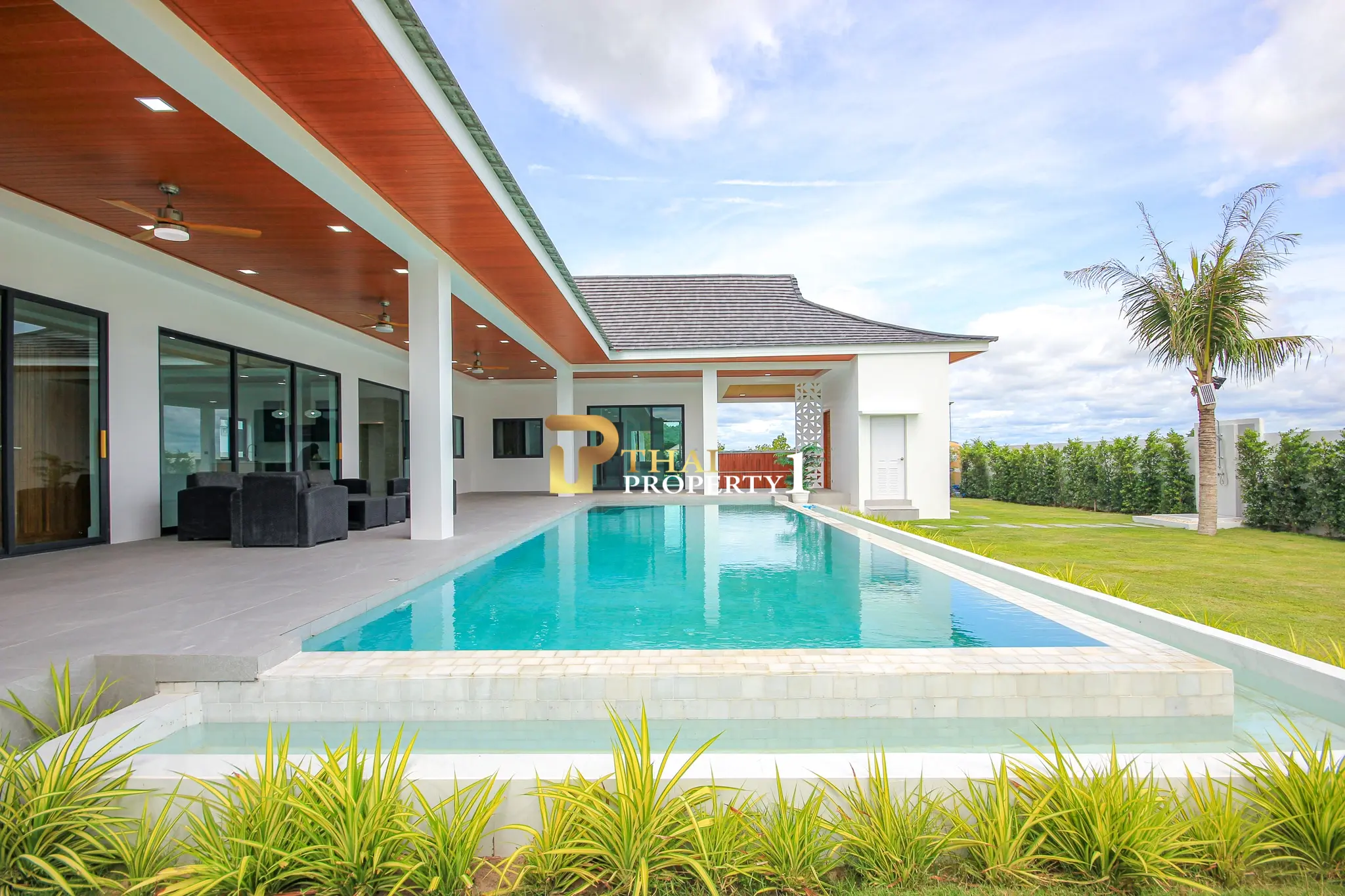 Luxury 4-Bedroom Mountain View Pool Villa for Sale – Soi 112, Hua Hin
