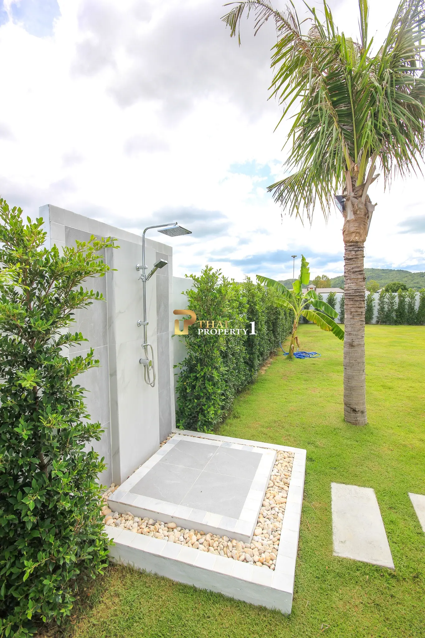 Luxury 4-Bedroom Mountain View Pool Villa for Sale – Soi 112, Hua Hin