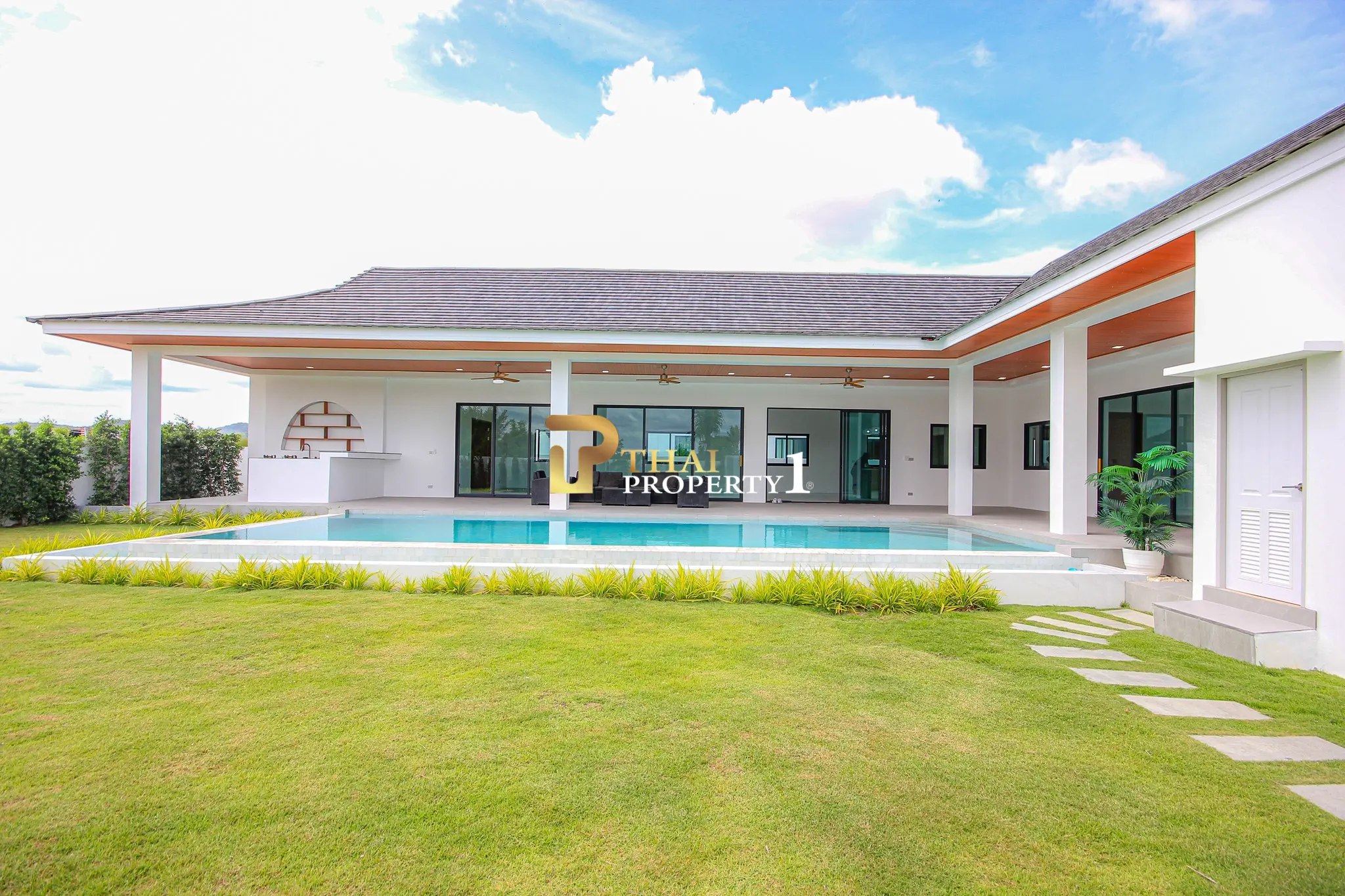 Luxury 4-Bedroom Mountain View Pool Villa for Sale – Soi 112, Hua Hin