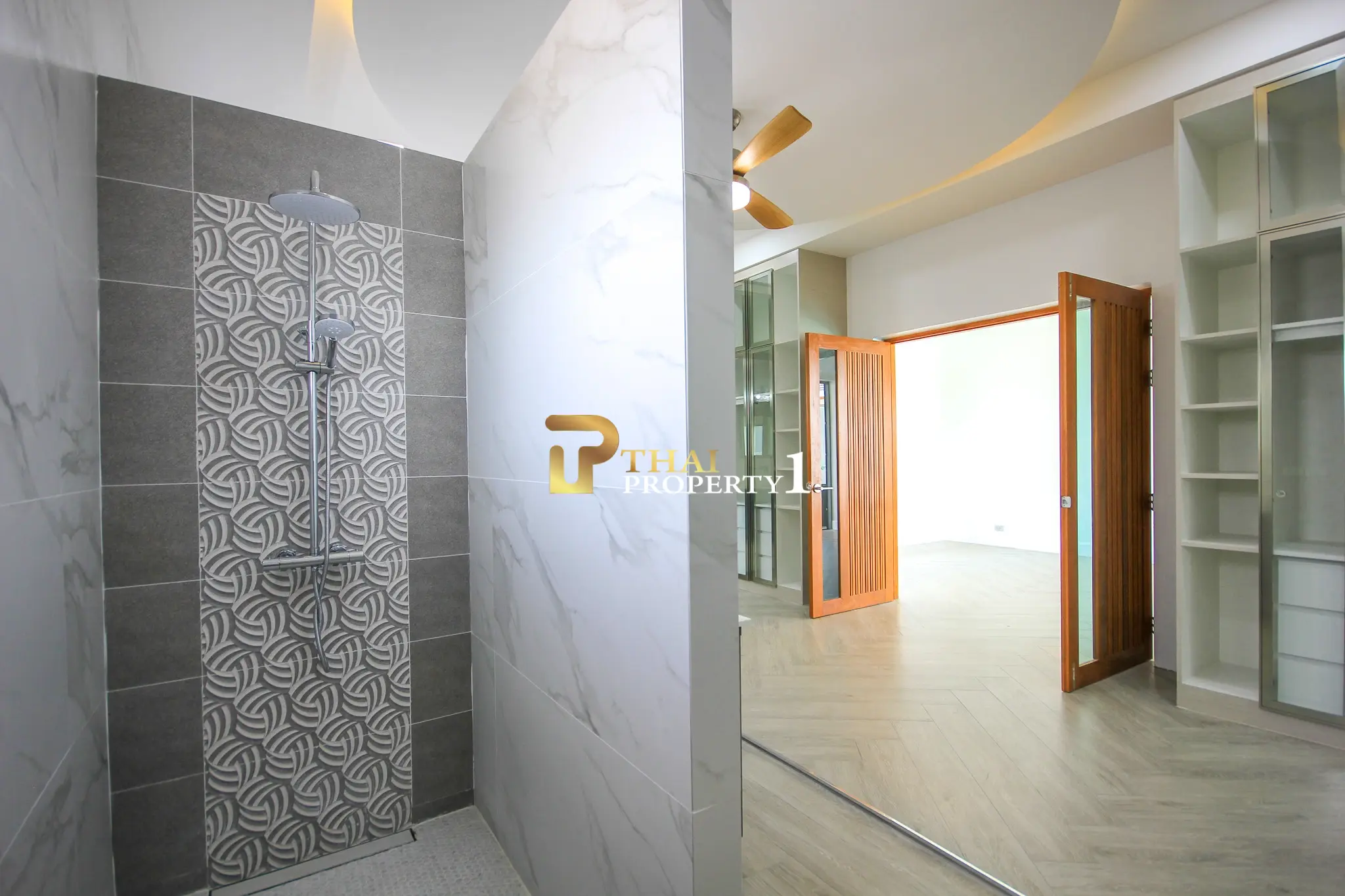 Luxury 4-Bedroom Mountain View Pool Villa for Sale – Soi 112, Hua Hin