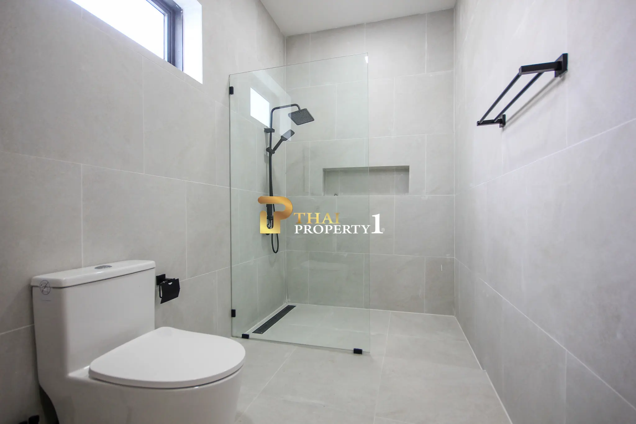 Luxury 4-Bedroom Mountain View Pool Villa for Sale – Soi 112, Hua Hin