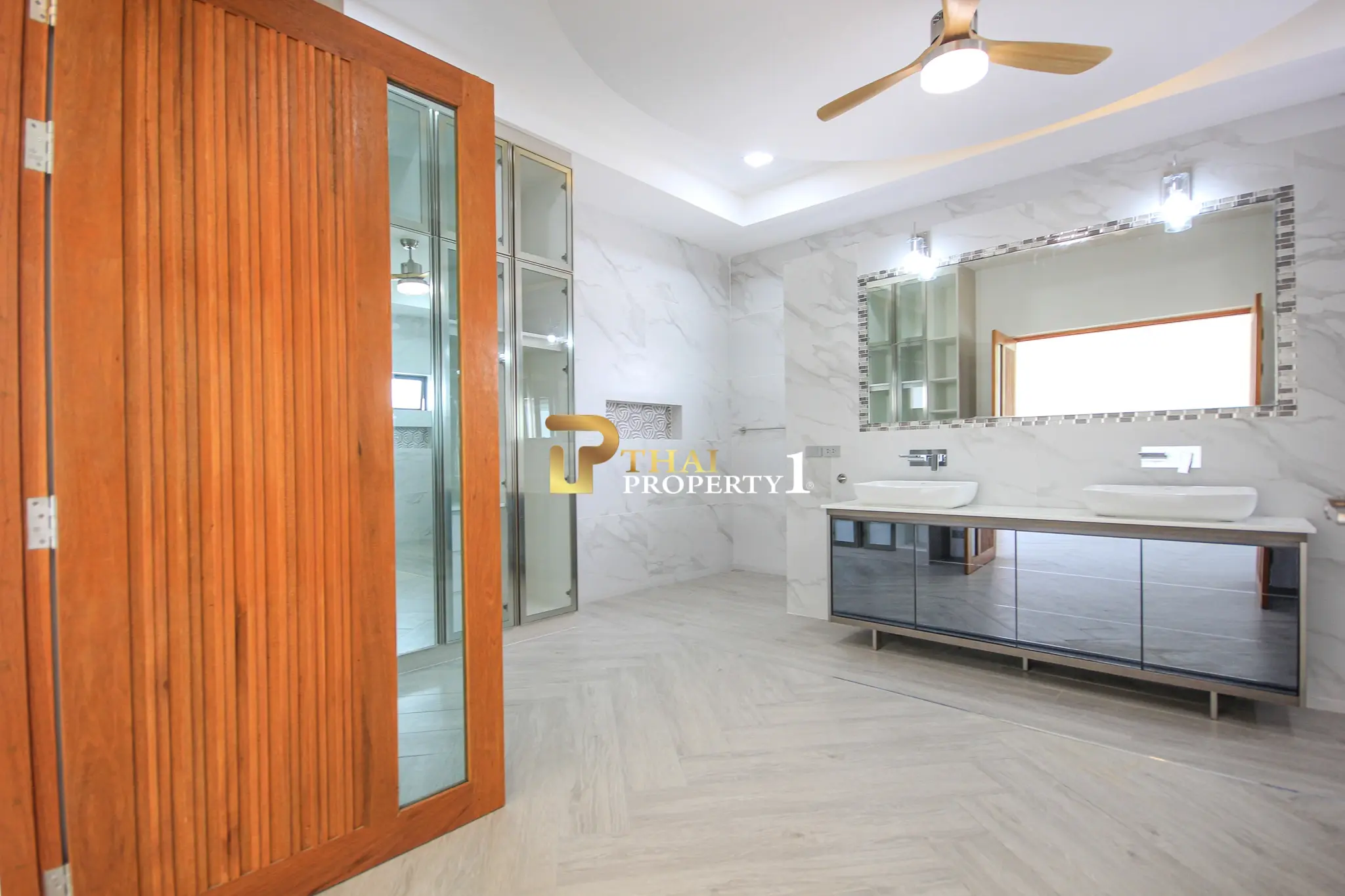 Luxury 4-Bedroom Mountain View Pool Villa for Sale – Soi 112, Hua Hin