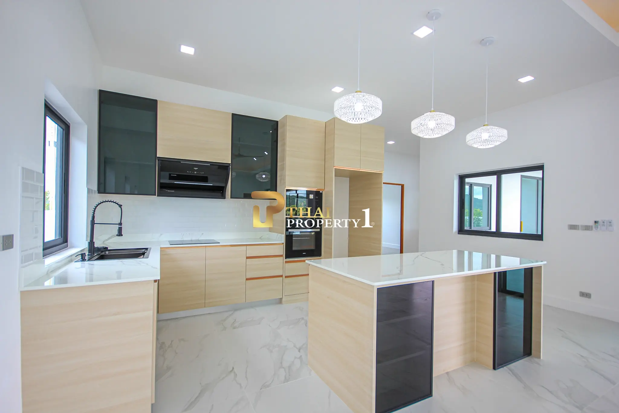 Luxury 4-Bedroom Mountain View Pool Villa for Sale – Soi 112, Hua Hin
