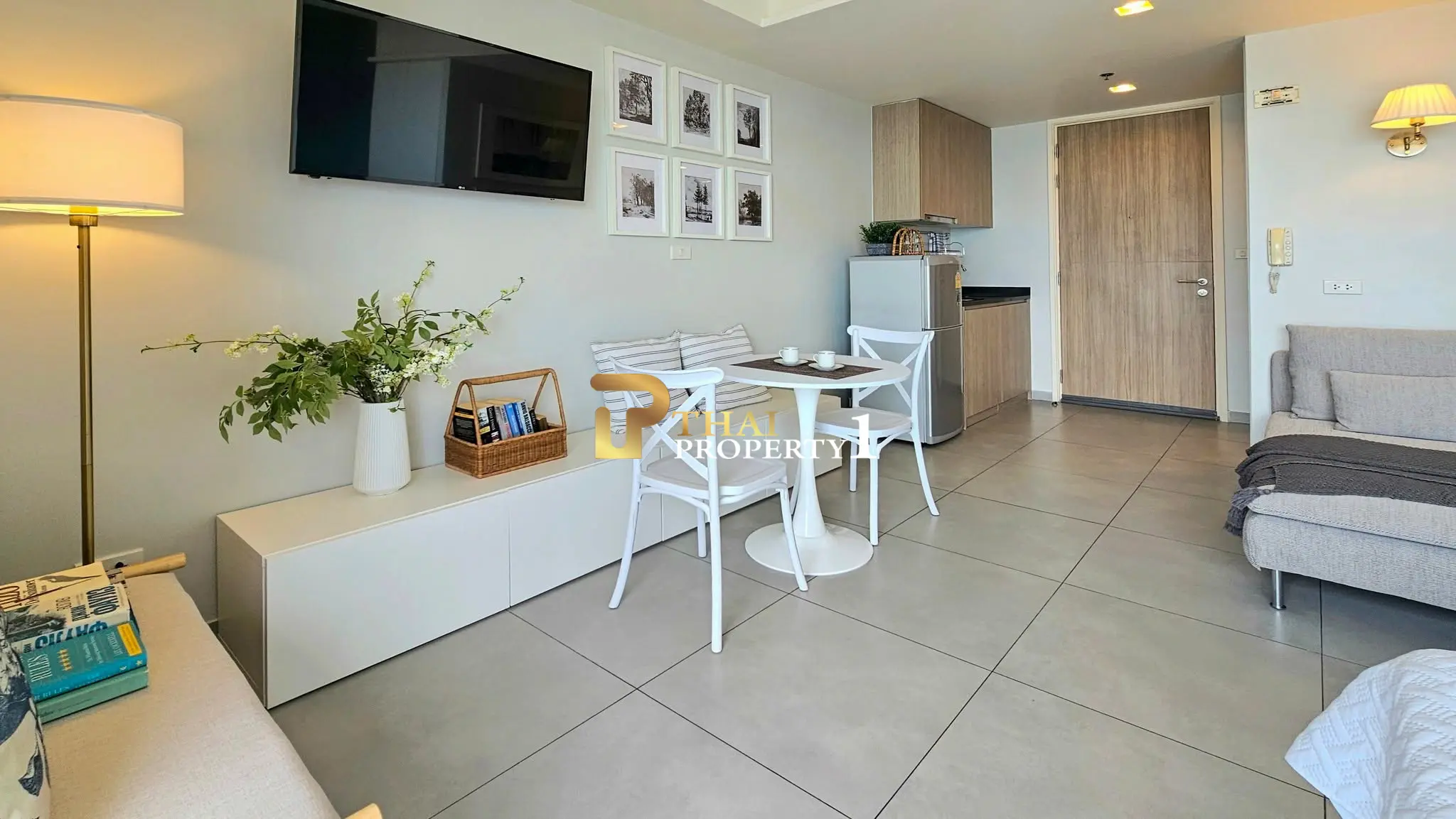 Condo for Sale – Unixx South Pattaya High-Floor Studio Sea & Mountain Views Fully Furnished