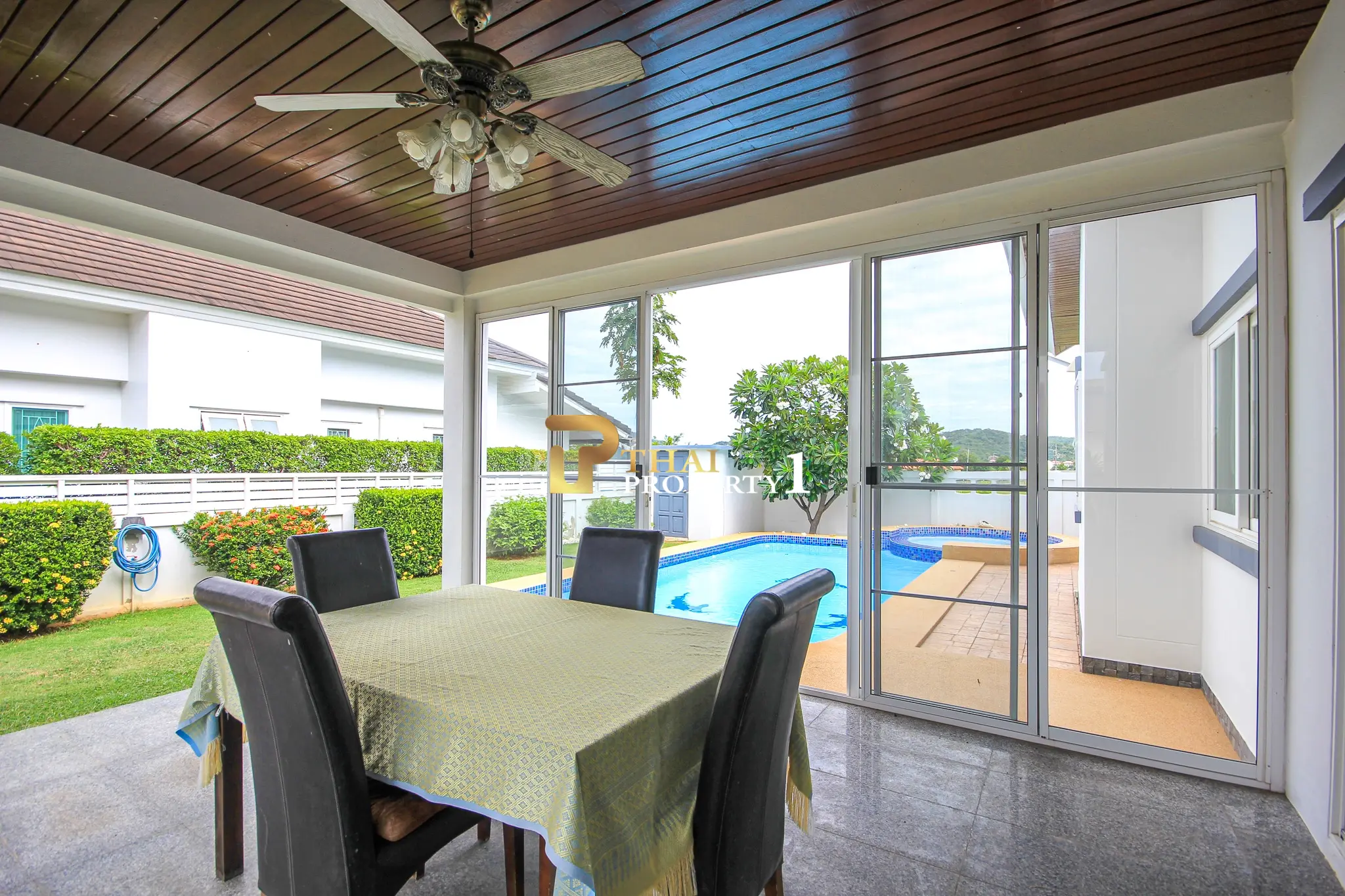 Vakker 3-roms privat villa med basseng i Khao Tao