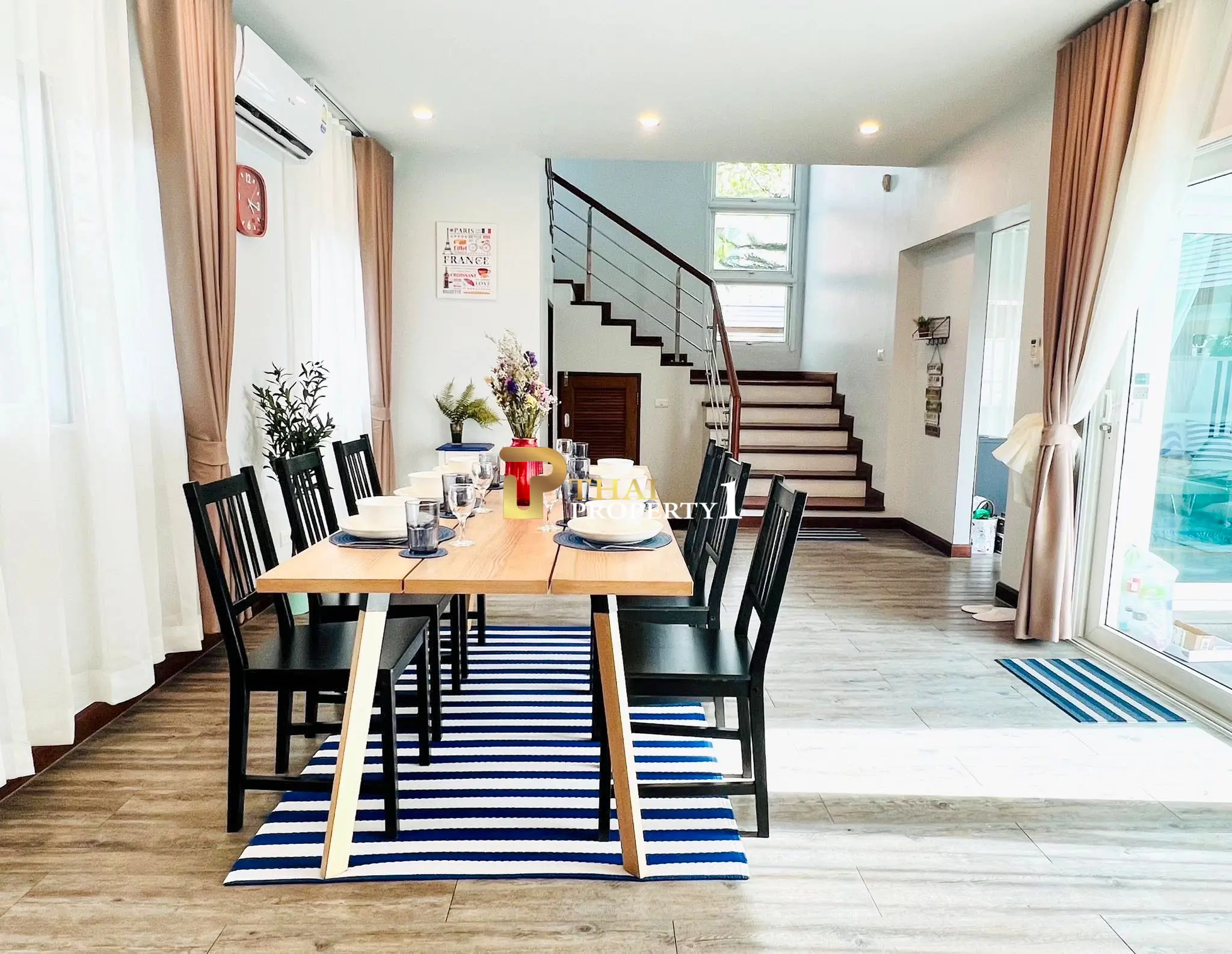 Luxury Seabreeze Pool Villa 32 for Sale in Pattaya Near the Sea Ready to Move In