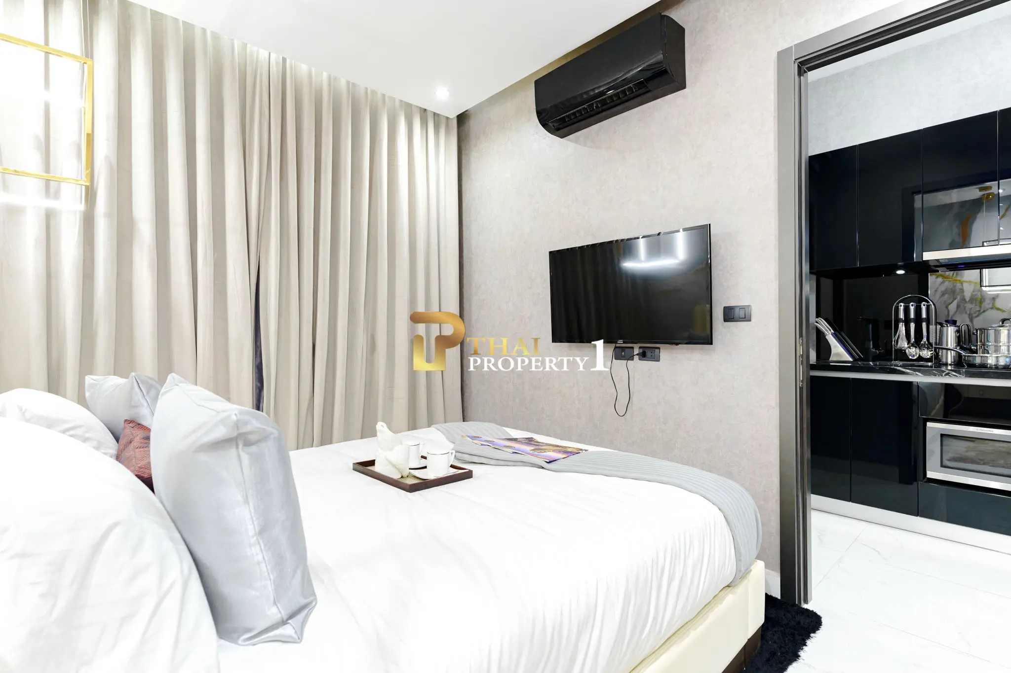 Sea View 1 Bedroom Condo for Sale - Grand Solaire Pattaya Foreign Quota