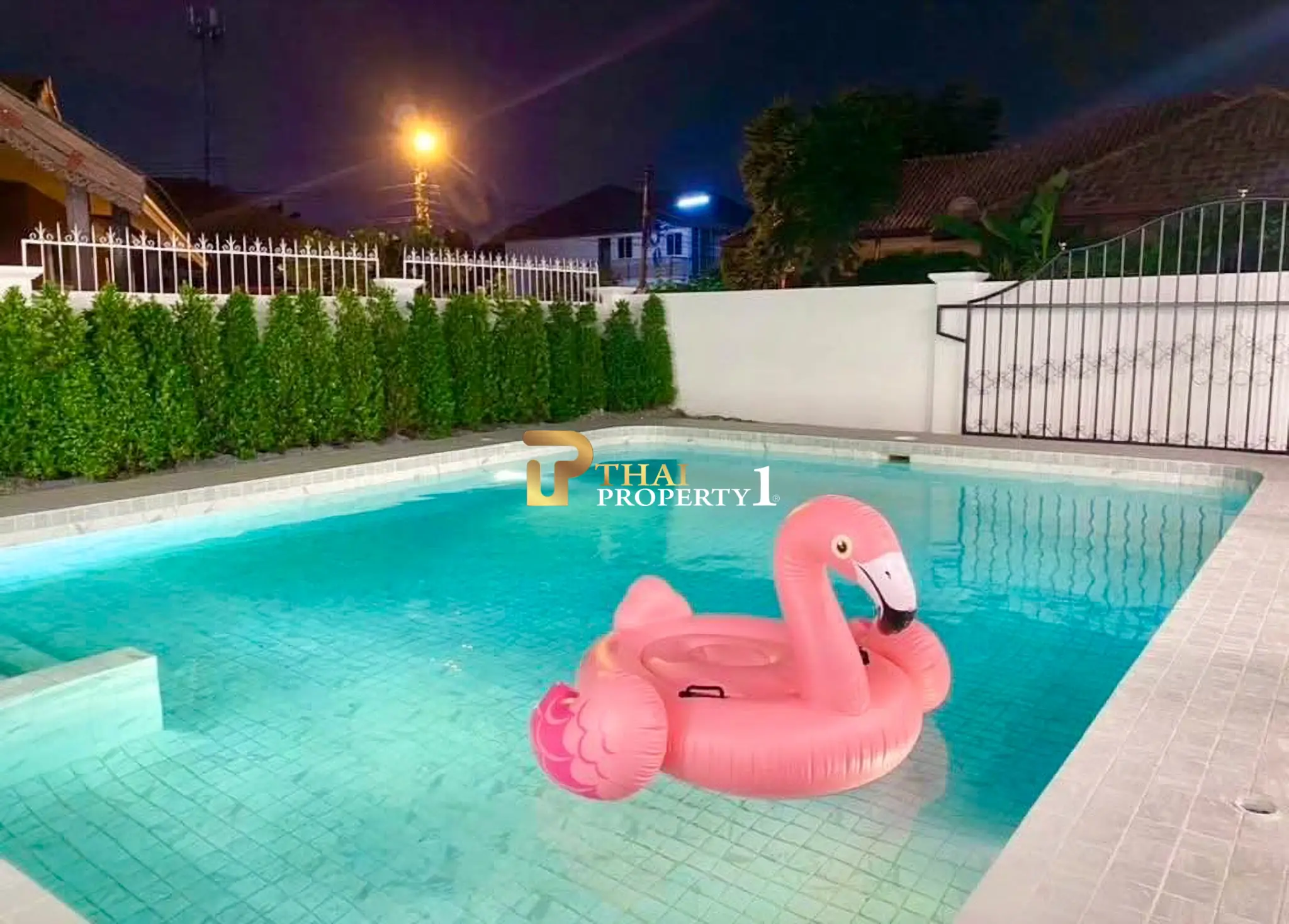 Exclusive Pool Villa for Sale – 5-Bedroom Luxury Home North Pattaya