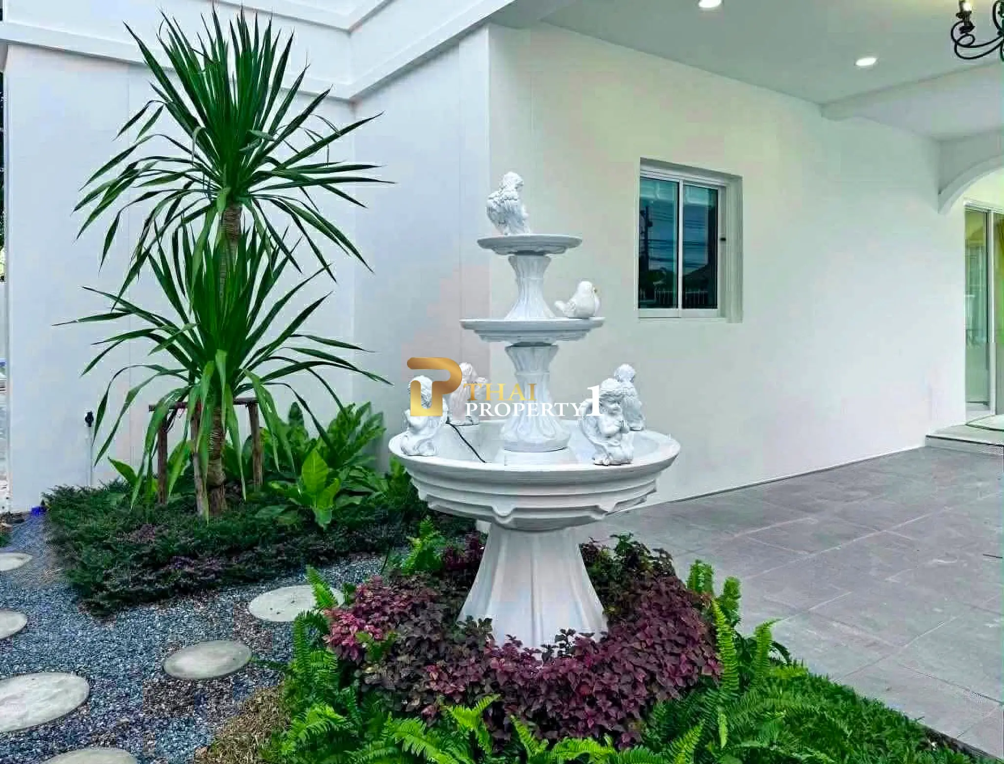 Exclusive Pool Villa for Sale – 5-Bedroom Luxury Home North Pattaya