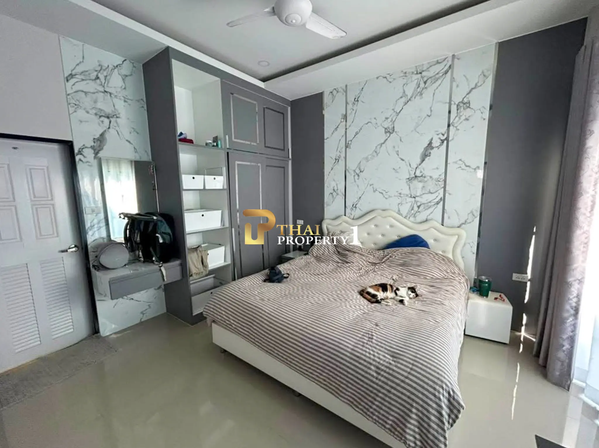 3-roms bassengvilla til salgs – nær Mabprachan Lake, Øst-Pattaya