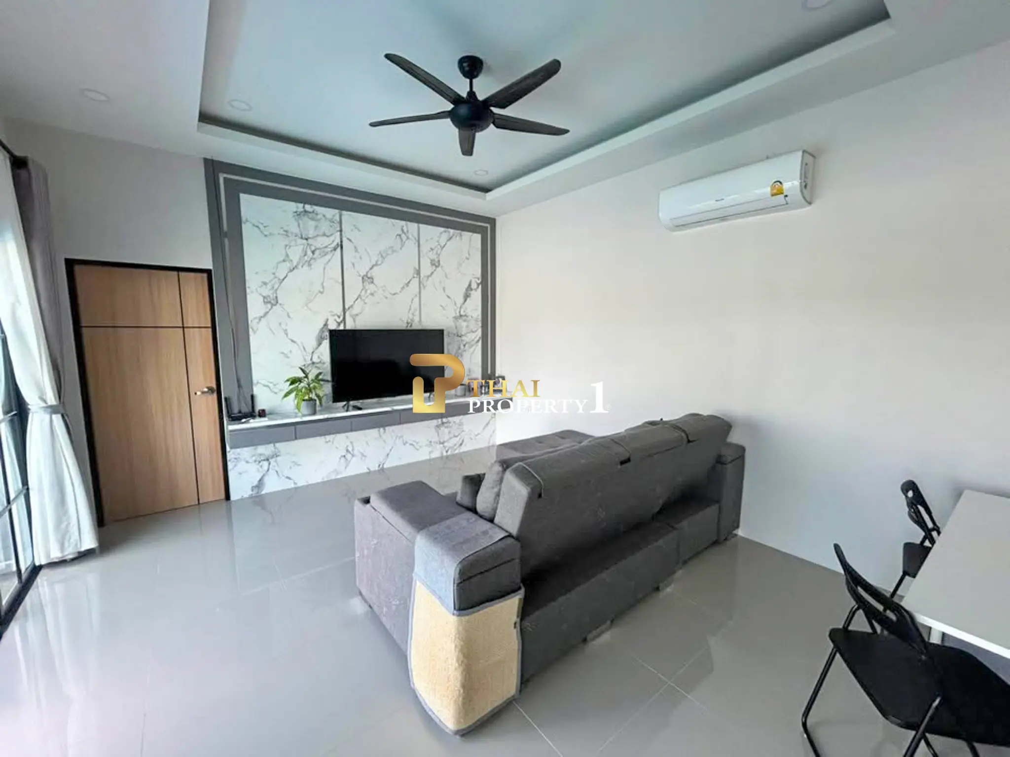 3-roms bassengvilla til salgs – nær Mabprachan Lake, Øst-Pattaya